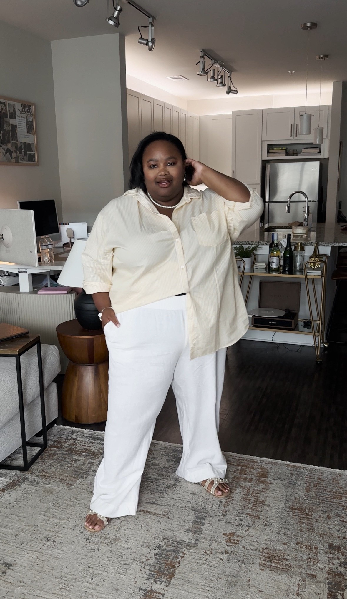 Old Navy button down, boyfriend, oversized, button-down, oversize, linen, button-down, linen, pants, white linen, pants, comfortable sandals

#LTKPlusSize #LTKStyleTip #LTKSeasonal