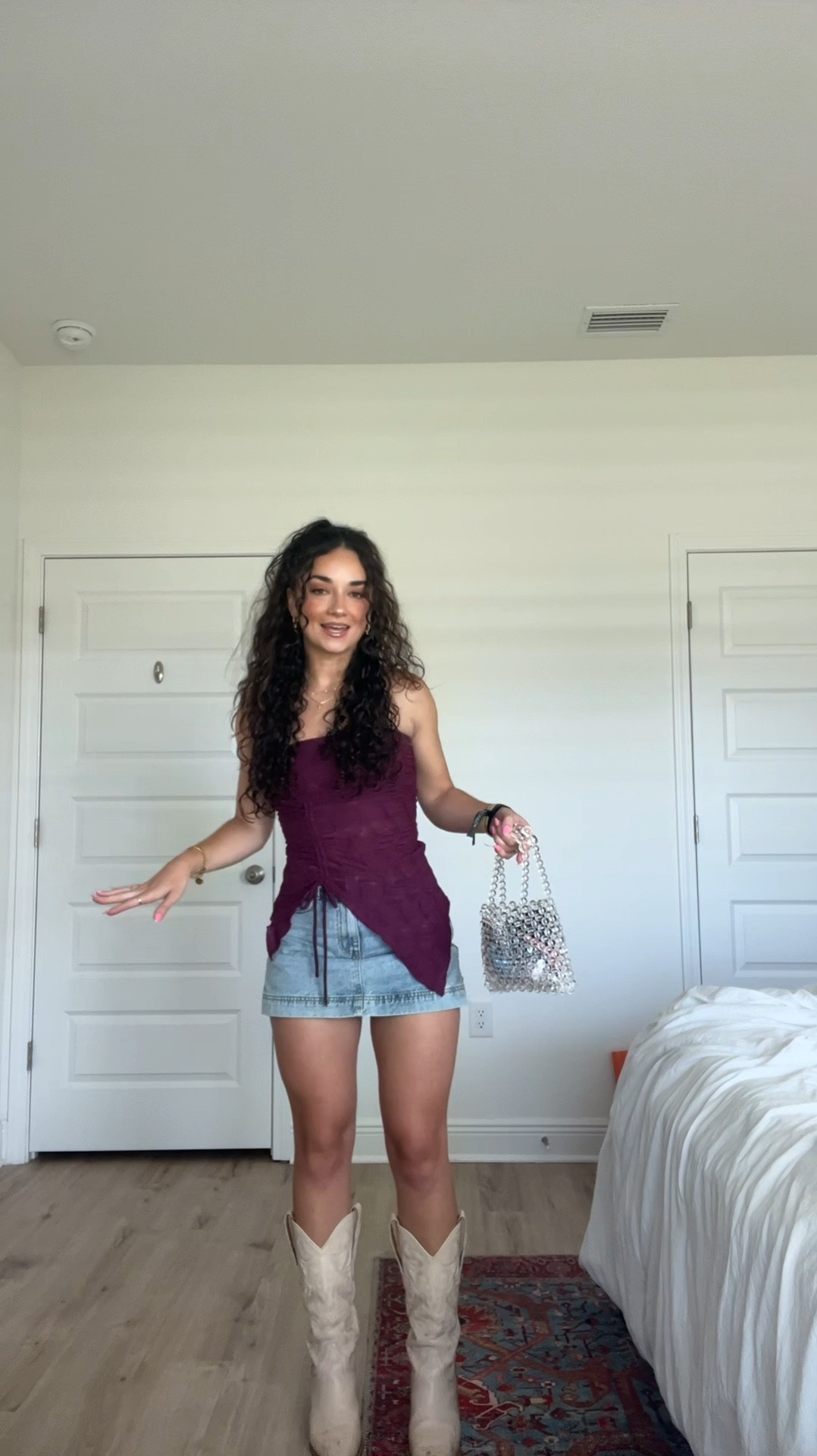 country concert ootd for gulf coast jam day 4! Wearing a small in the top and 4 in the skort - the skort runs a little big!

#LTKstyletip #LTKVideo #LTKfindsunder50