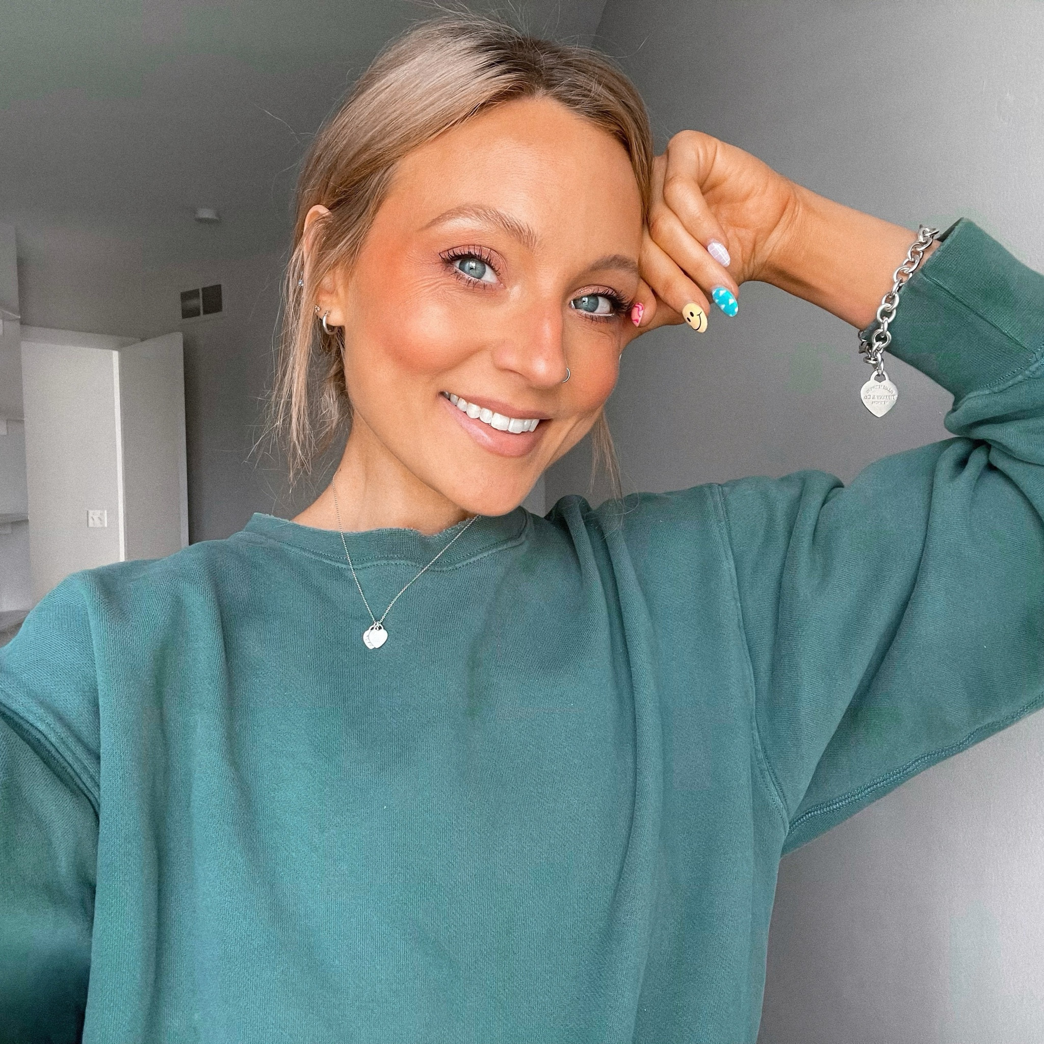 Shop my makeup products I used to get this everyday makeup look!

Complexion edition! Eyes & lips on the next post.


#LTKfindsunder100 #LTKbeauty #LTKstyletip