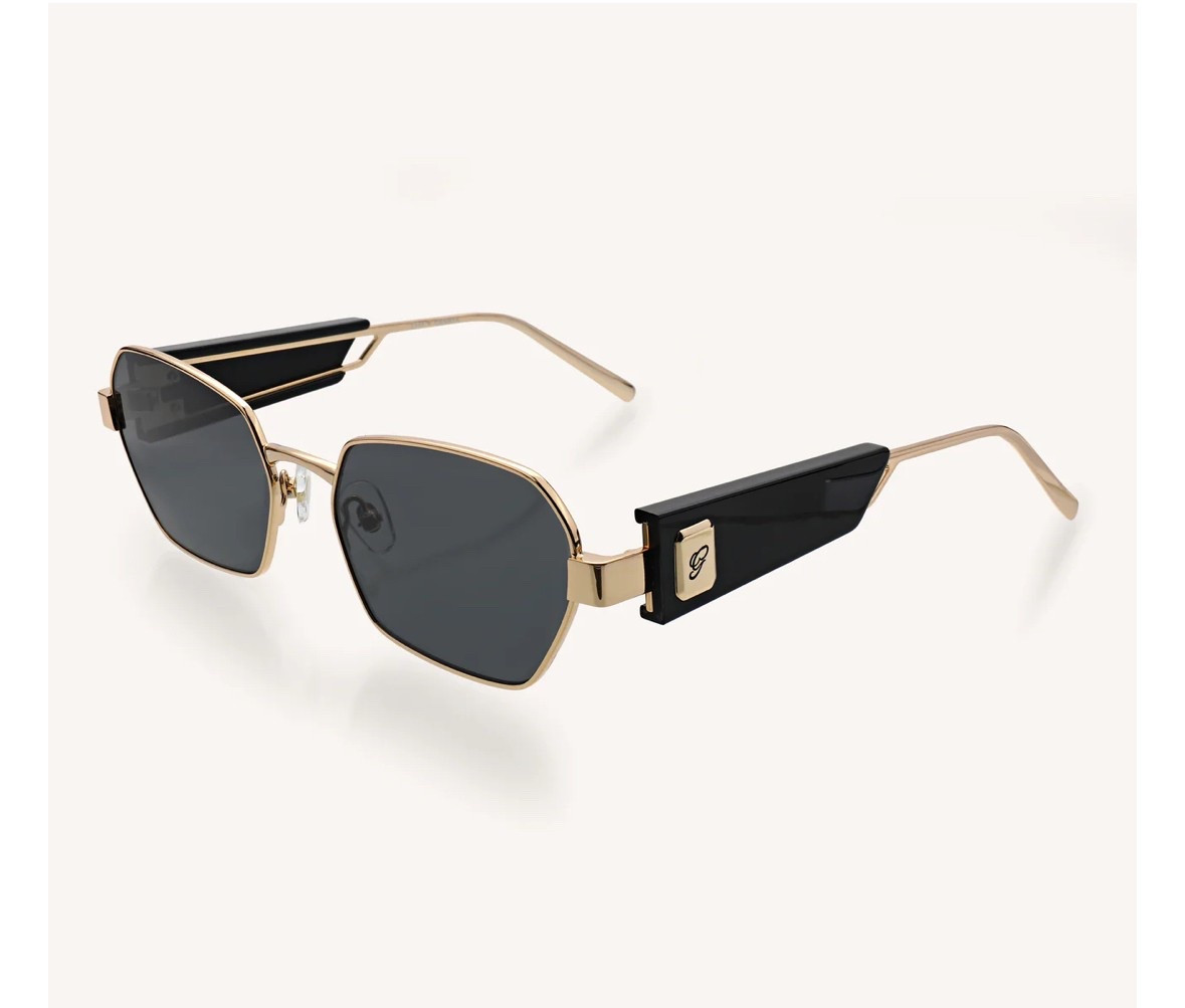 Sunglasses, shades


#LTKStyleTip #LTKGiftGuide #LTKFestival