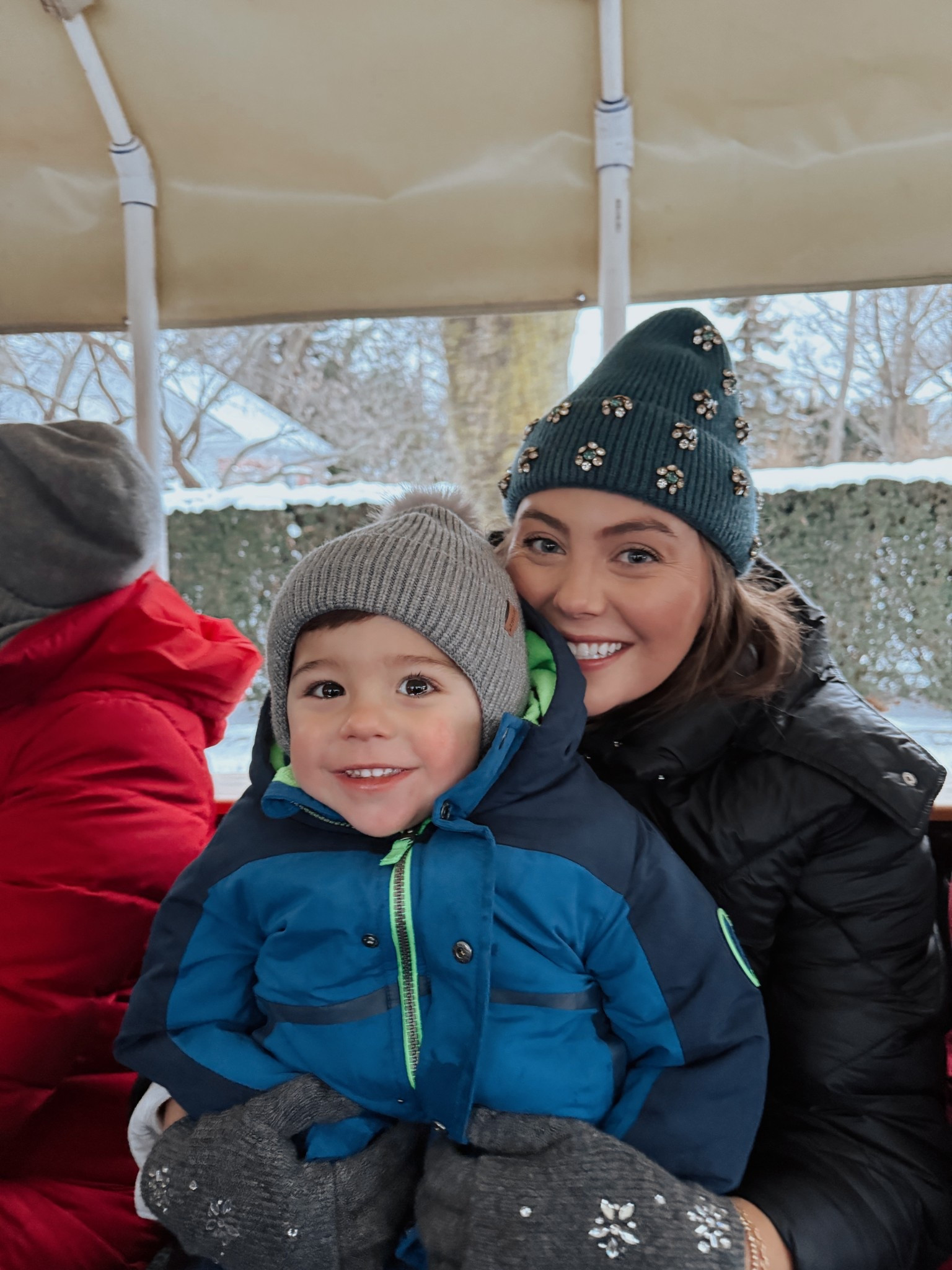 Holiday hayride winter outfits! 

#LTKMidsize #LTKBaby #LTKSeasonal