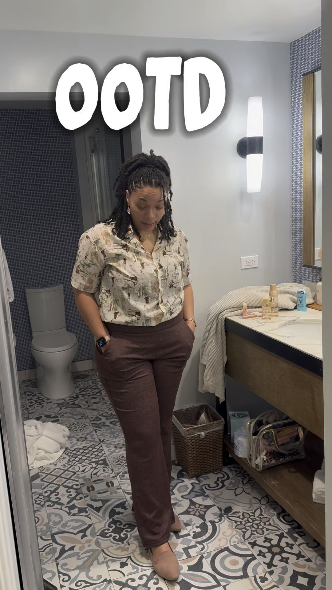 What i wore to a work conference 🤍 Loved the color combos! Everything came together nicely. I wish I could link everything but most of the pieces are so old that they’ve been discontinued lol

#LTKItBag #LTKWorkwear