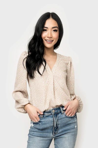 Blouson Sleeve V-neck Blouse | Gibson