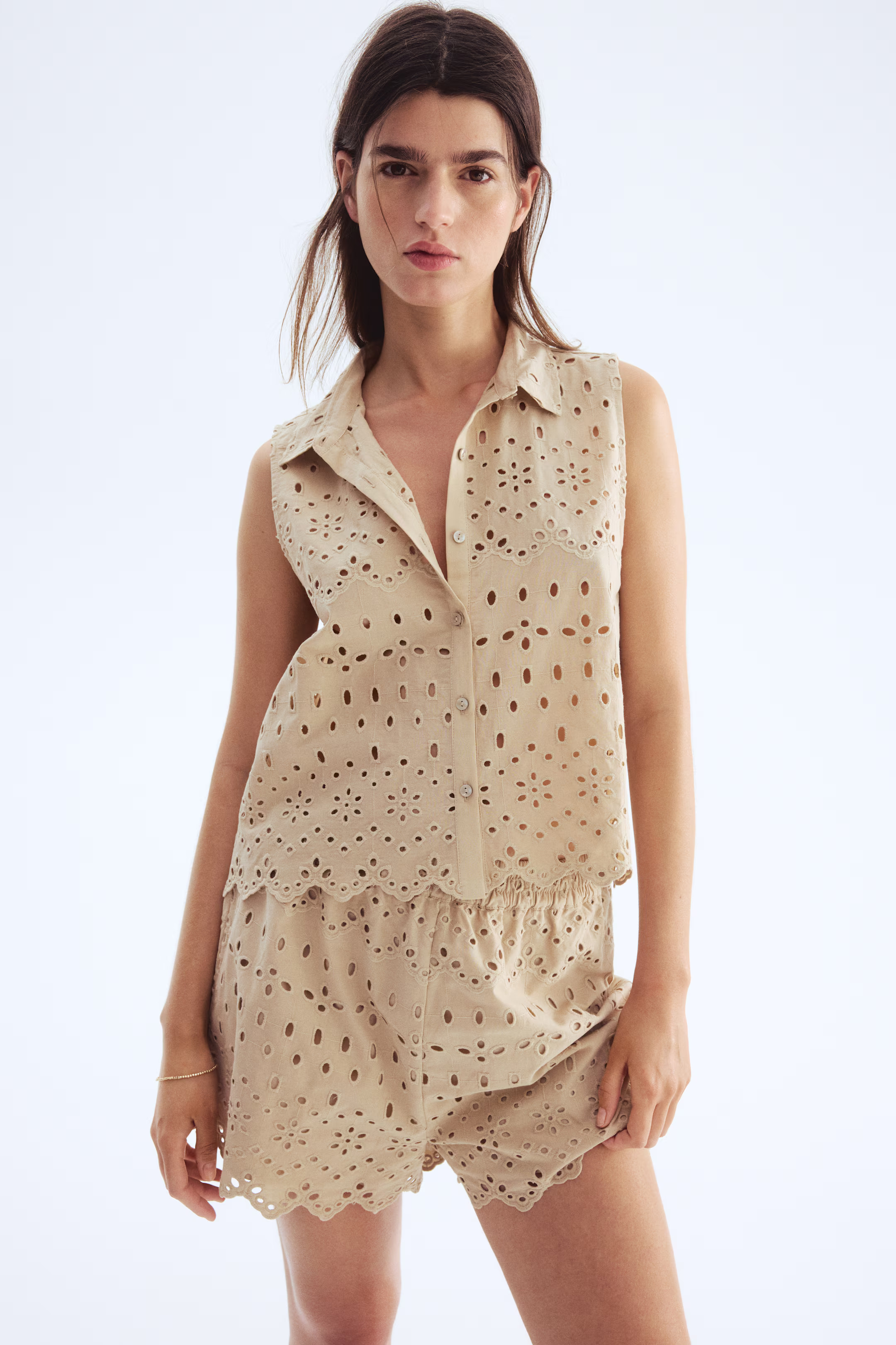 Eyelet-Embroidered Shirt | H&M (US + CA)
