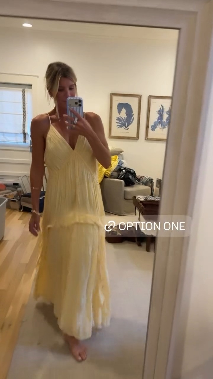 One of the most gorgeous butter yellow dresses I just ordered! 💛 It is currently out of stock- linking similar!

butter yellow maxi dress
wedding guest dress
yellow maxi dress 

 #LTKgrwm #LTKootd #LTKWedding