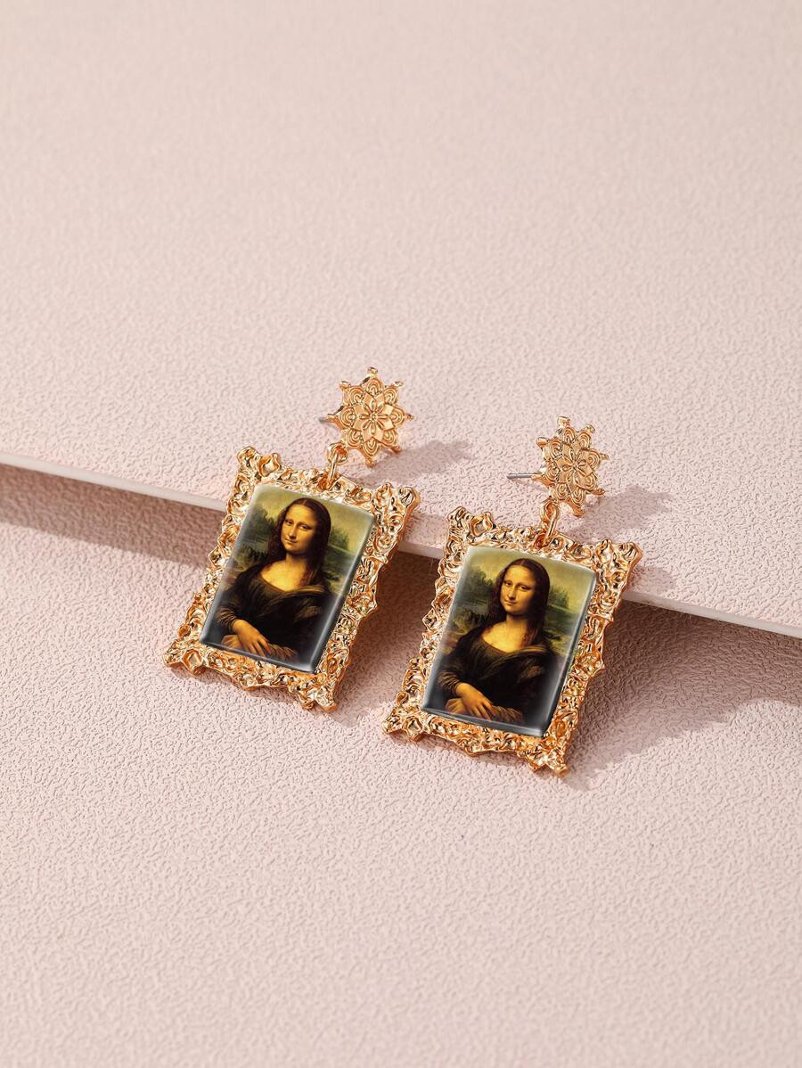 Figure Graphic Drop Earrings | SHEIN