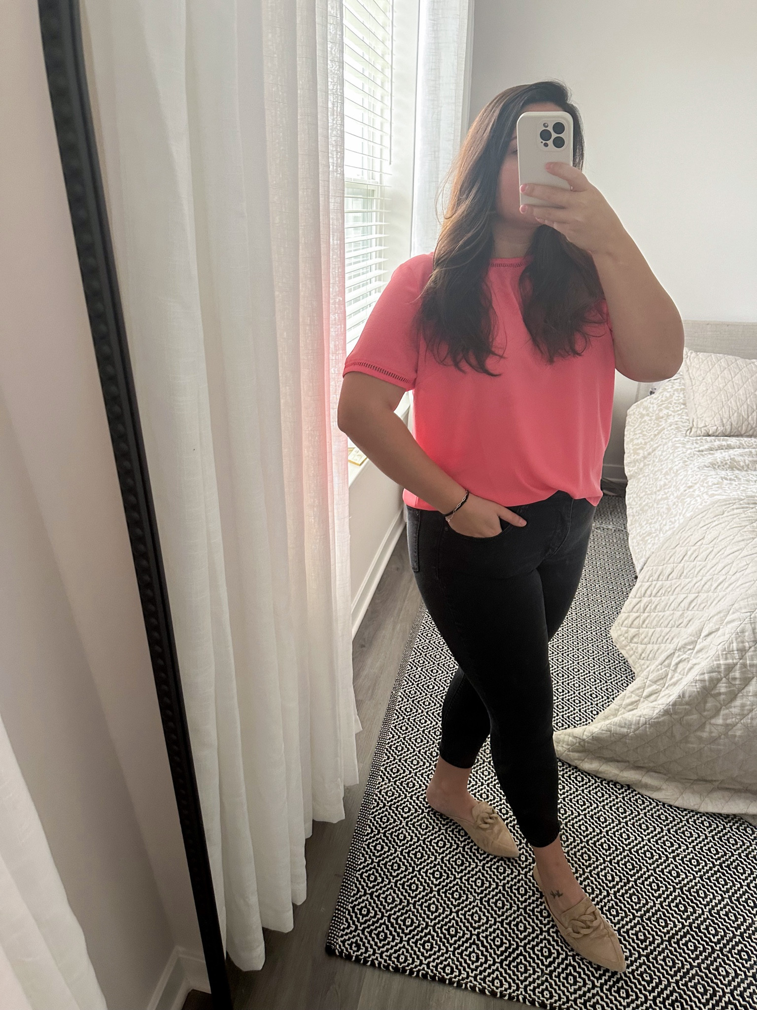 The only work outfit I got a picture of this week 

Top is thrifted from Poshmark - J. crew size XL

Pants size 8 - run big
Shoes size 8 - tts

#LTKWorkwear #LTKShoeCrush #LTKMidsize