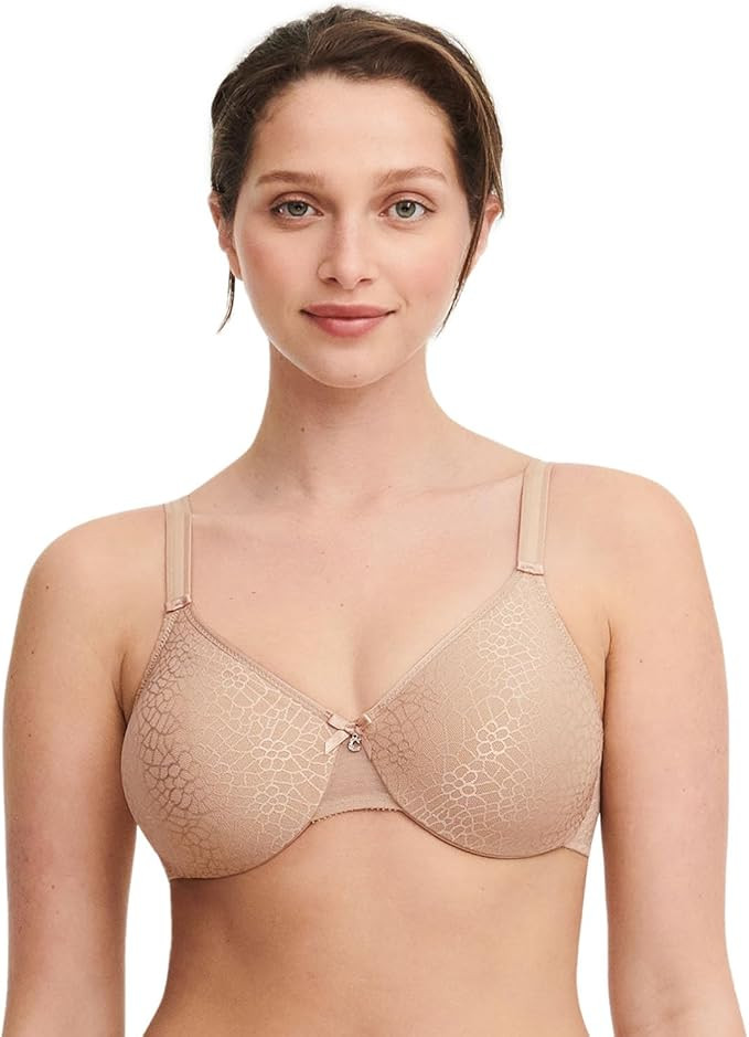 Chantelle Women's C Magnifique Seamless Unlined Minimizer | Amazon (US)