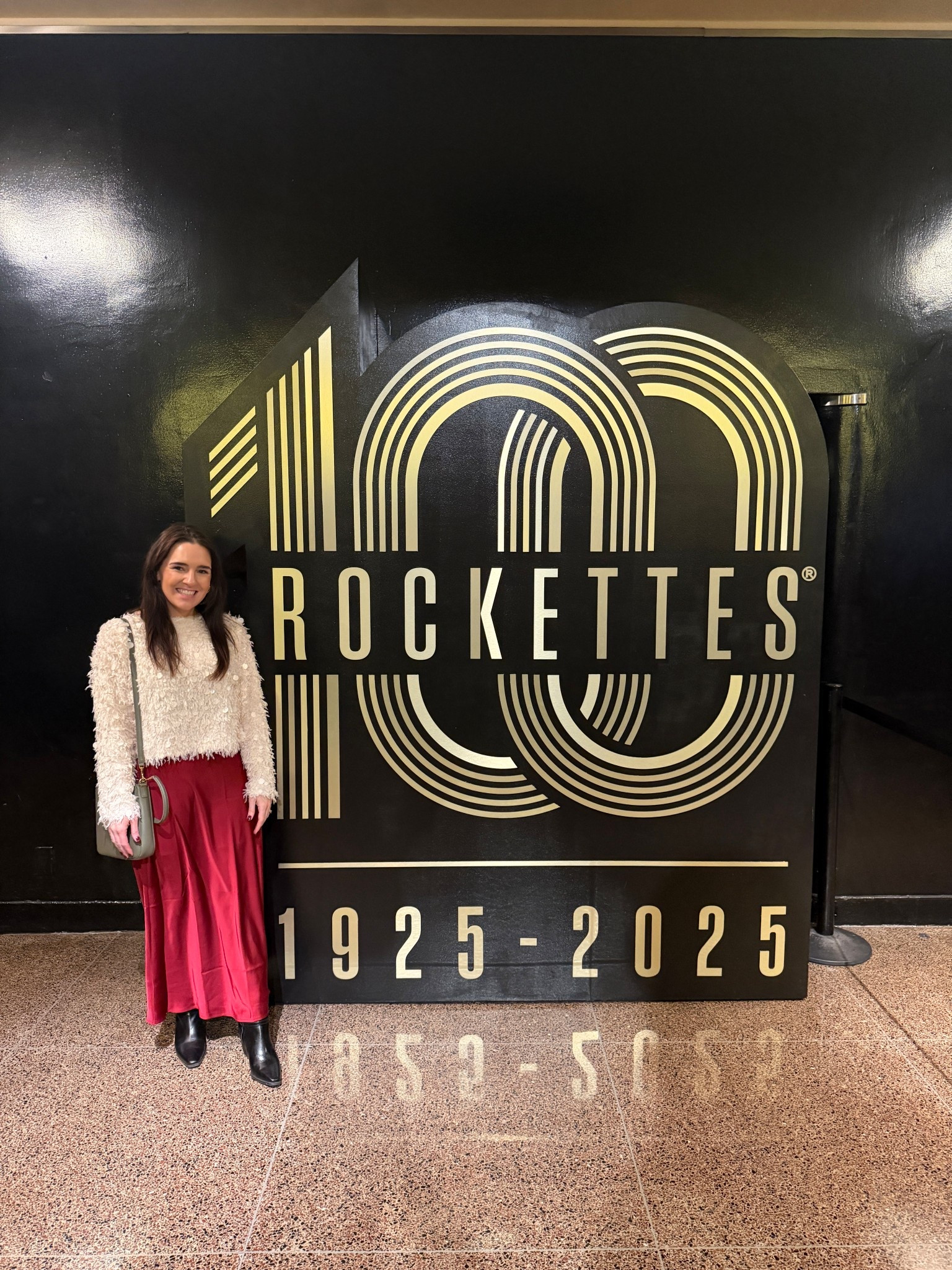 Christmas time in New York City!

Christmas outfit. NYC fashion. Winter fashion. NYC outfit. Holiday fashion.

#LTKTravel #LTKHoliday #LTKPetite