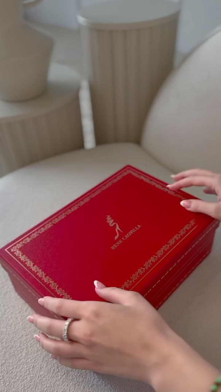 🩰💗
.
.
.
#renecaovilla #unboxing