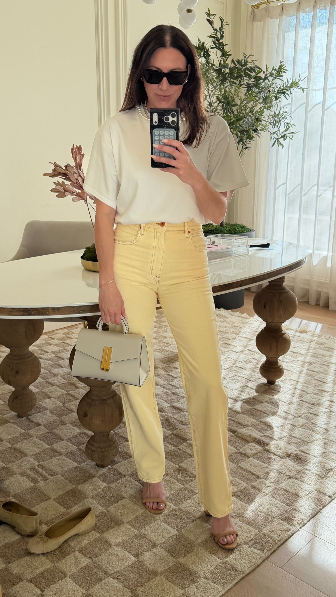 These butter yellow jeans are gorgeous and perfect Easter outfit idea

#LTKootd #LTKgrwm #LTKdayinmylife