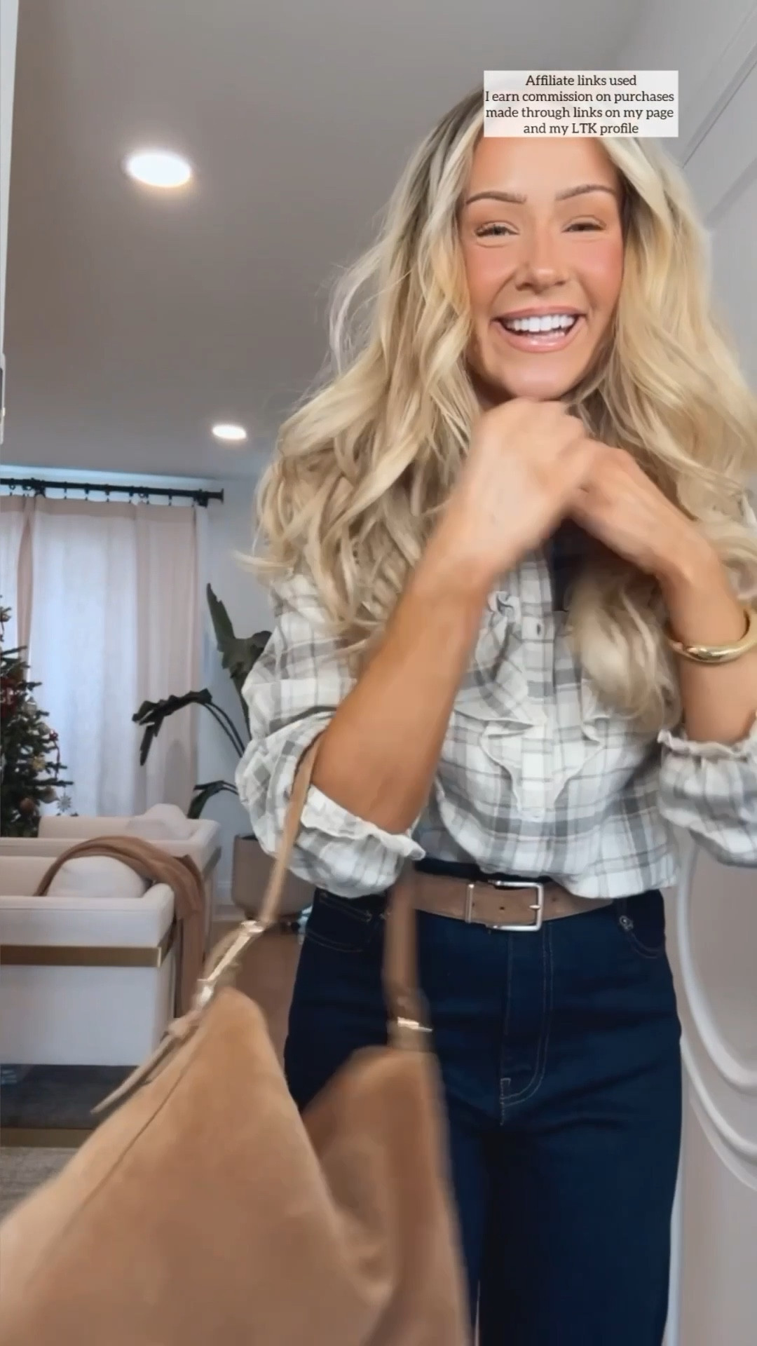 Cute casual winter outfits

Zara jeans
Plaid shirt
