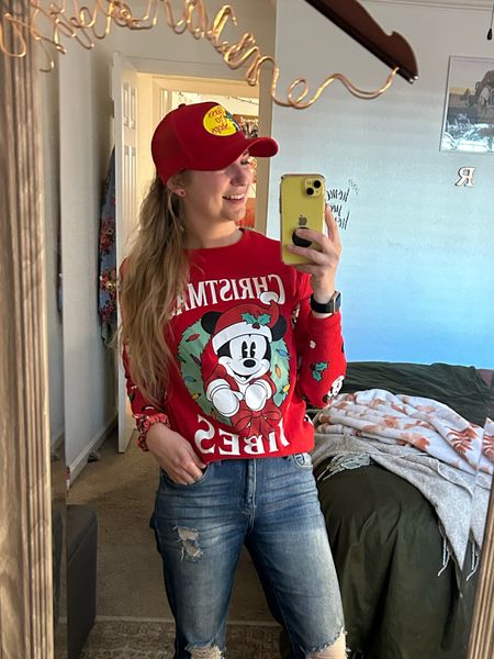 Mickey Mouse Christmas sweatshirt!
ON SALE!!


Disney sweatshirt, Disney shirt, Christmas shirt, Disney  Christmas 

#LTKparties #LTKSeasonal #LTKHoliday