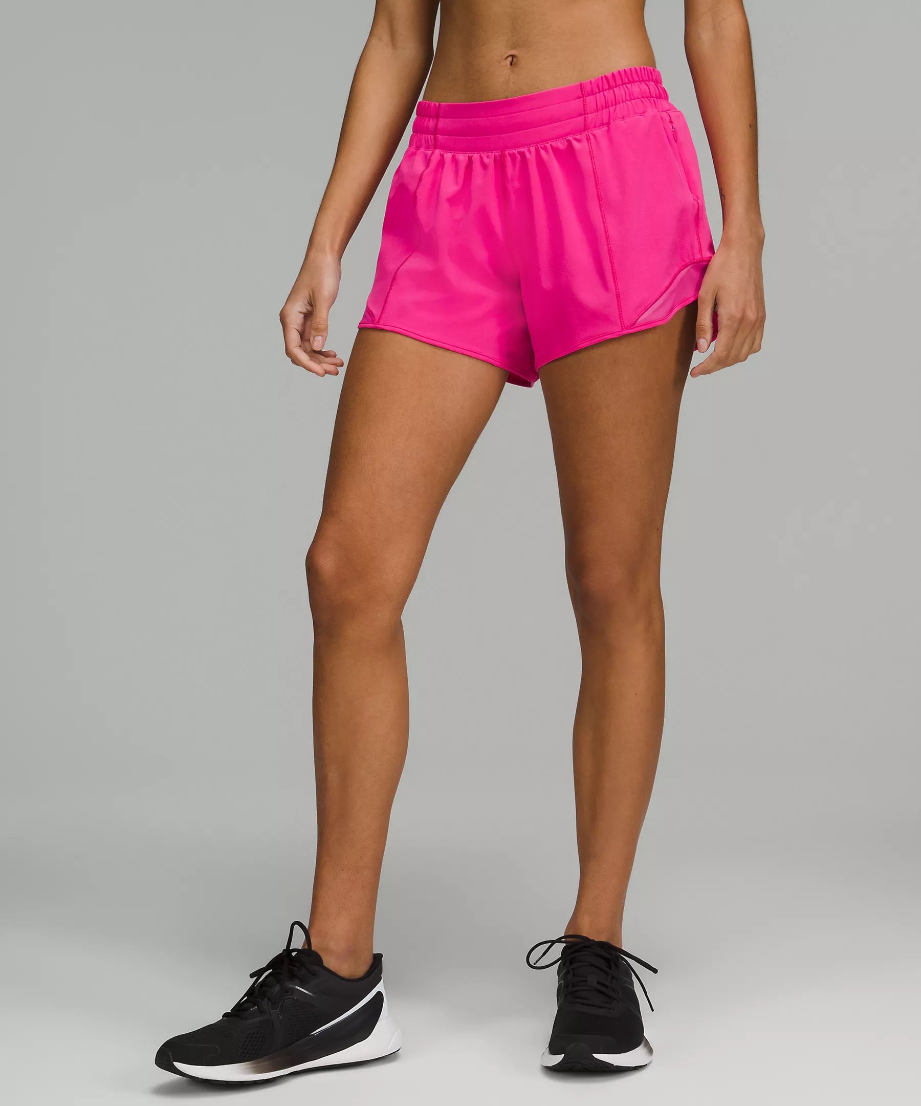 Hotty Hot Low-Rise Lined Short 4" | Women's Shorts | lululemon | Lululemon (US)
