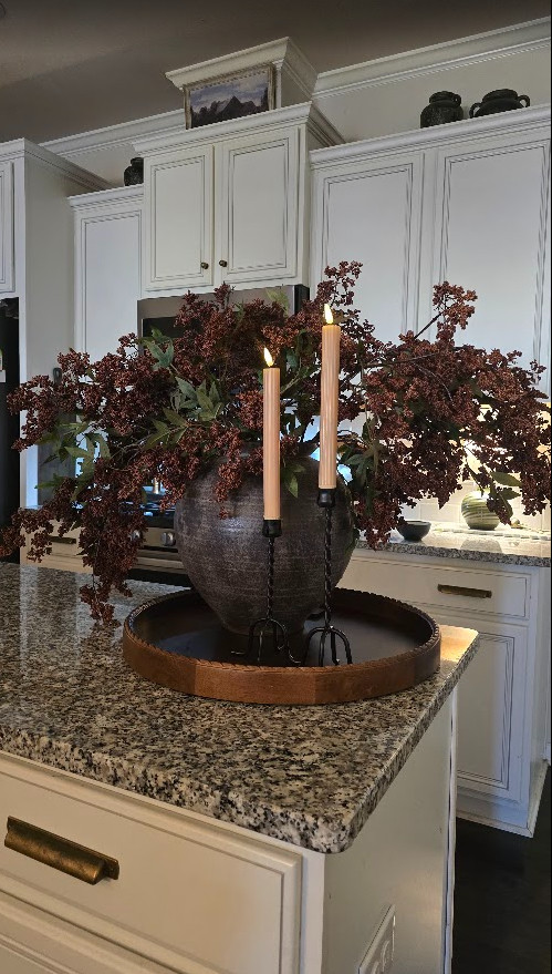 Refreshed my kitchen island for the new year 

 #LTKSeasonal #LTKHome #LTKFindsUnder100
