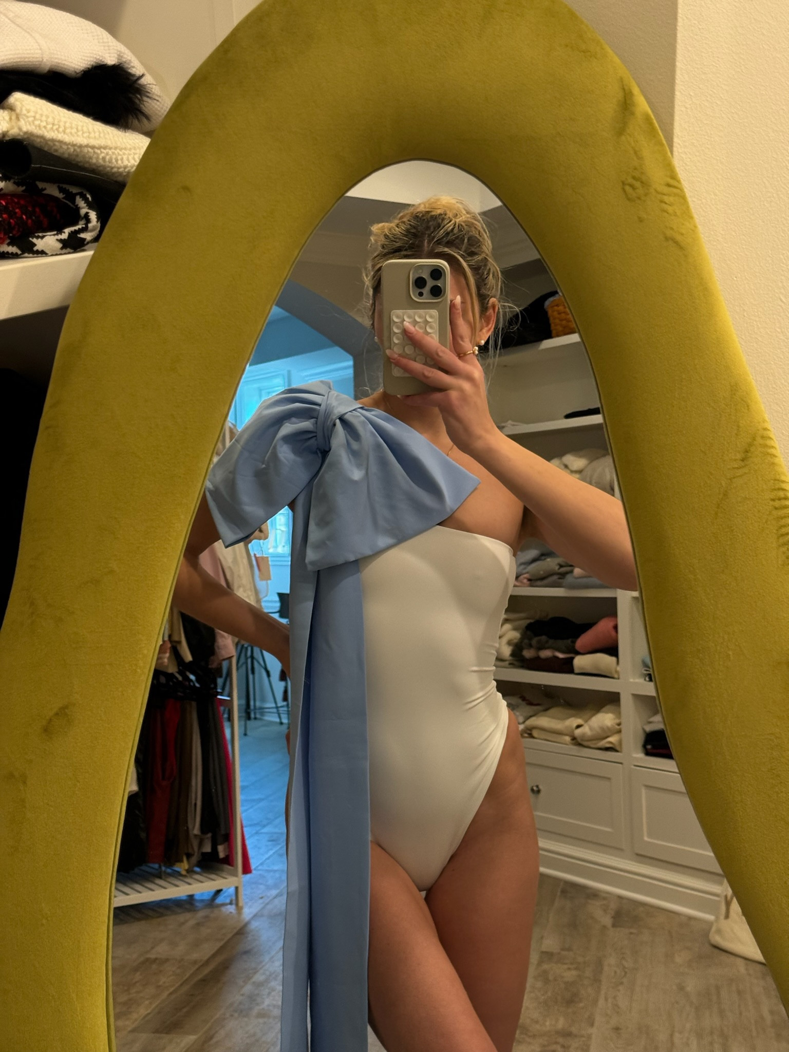 Recent spring + summer pieces I just got in for my upcoming trip 🥰🥰🥰


Spring fashion - summer fashion - beach vacation outfits - spring outfit ideas - styling tips - trendy fashion - spring swimwear - designer look - causal spring outfits - summer outfit ideas - anthro swimsuits 