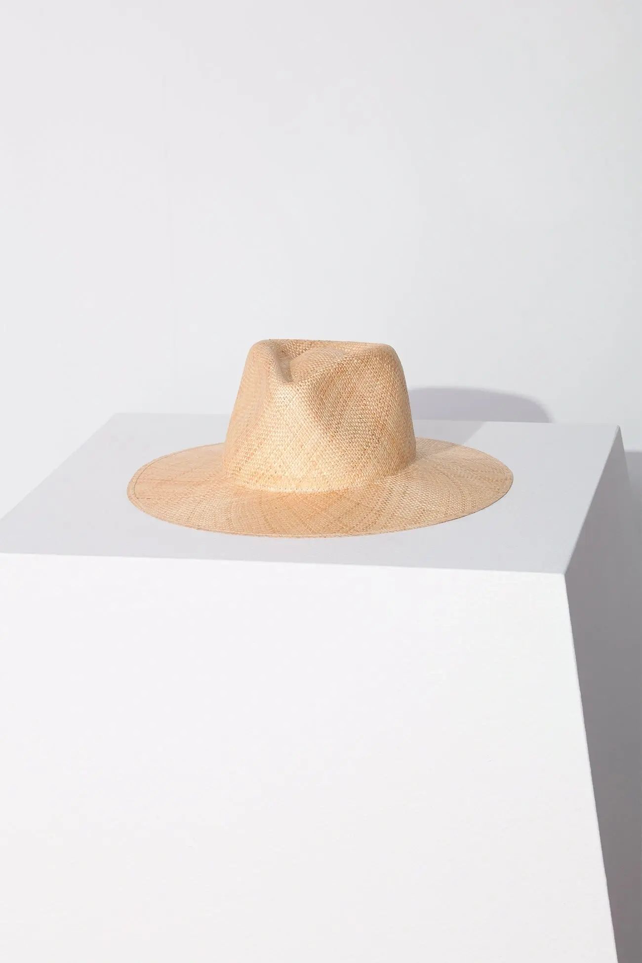 Nino Hat | Janessa Leone