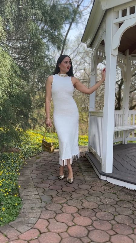 FRINGED TEXTURE KNIT SLEEVELESS MAXI DRESS IN WHITE

#LTKSeasonal #LTKVideo #LTKfindsunder50