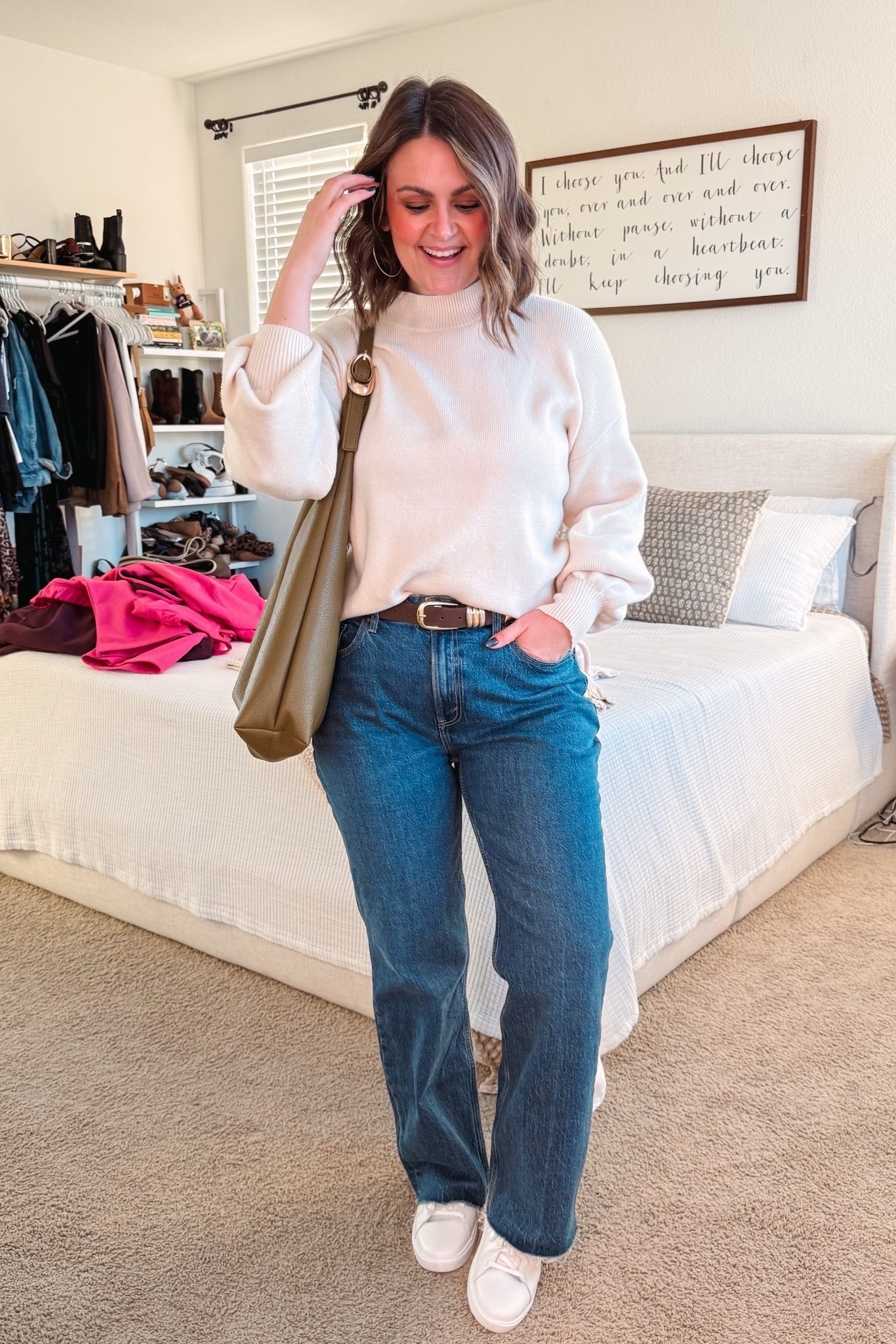 Casual January outfit! Accessories added so much ✨✨

Jeans, 31R (would wear Long with boots)
Sweater, large
Belt, large 
Sneakers, true size 10
Bra, XL

Size 12, midsize, casual style, winter outfit, sweaters, Abercrombie jeans, curvy jeans, curve love 

#LTKootd #LTKSaleAlert #LTKMidsize