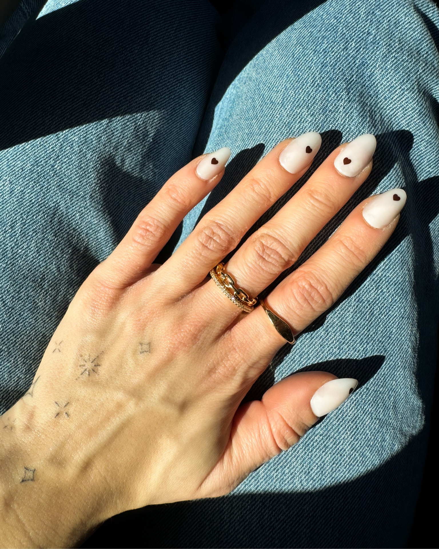 at home mani ft my newest rings from Amazon which are on sale now ✨💍🖤

also used the all-time best nail glue ever from Kiss! seriously makes your press-on manicure last for up to two weeks & it’s an easy brush applicator

#LTKbeauty #LTKfindsunder50 #LTKSpringSale