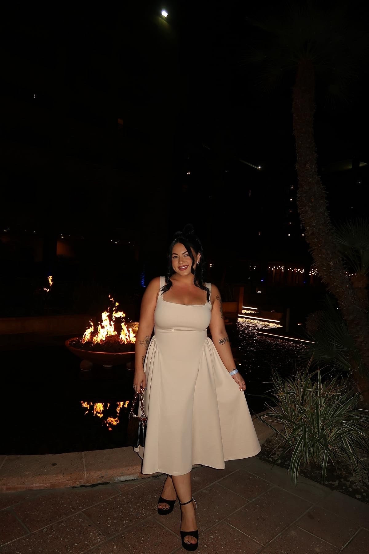 feeling fabulous in this midi dress from amazon! ✨ size XL

#LTKootd #LTKSeasonal