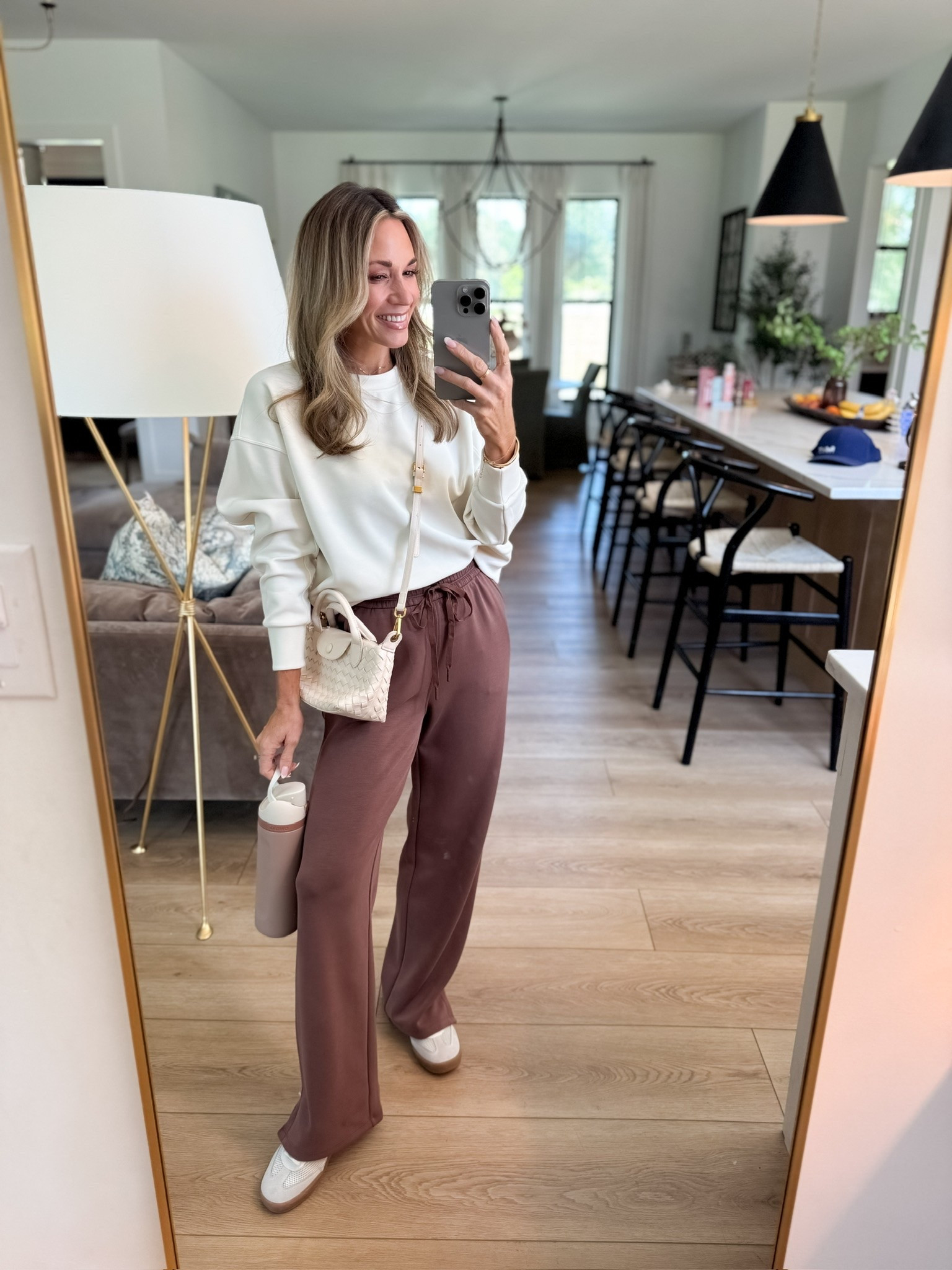 these sweatpants are so comfy & chic! so easy to throw on as a busy mama! 
I am 5’2 and wearing the xsmall!!

#LTKmomlife #LTKPetite #LTKootd