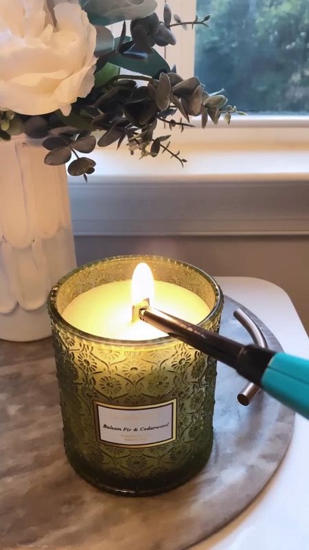 Unbox and light my newest candle for the holidays with me! This balsam fit and cedarwood scent is soooo magical! I loved my fall candle so much and can’t wait to put this one to good use for the holidays and Christmas!

Amazon | Christmas candle | candles | winter decor

#LTKHoliday #LTKGiftGuide #LTKhome