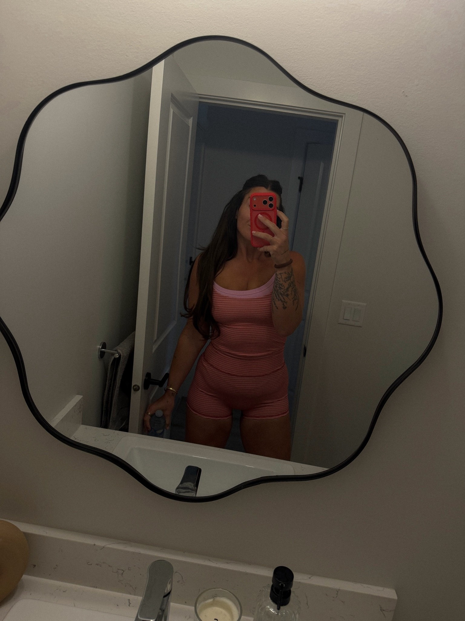 Cutie workout set ✨
Wearing M