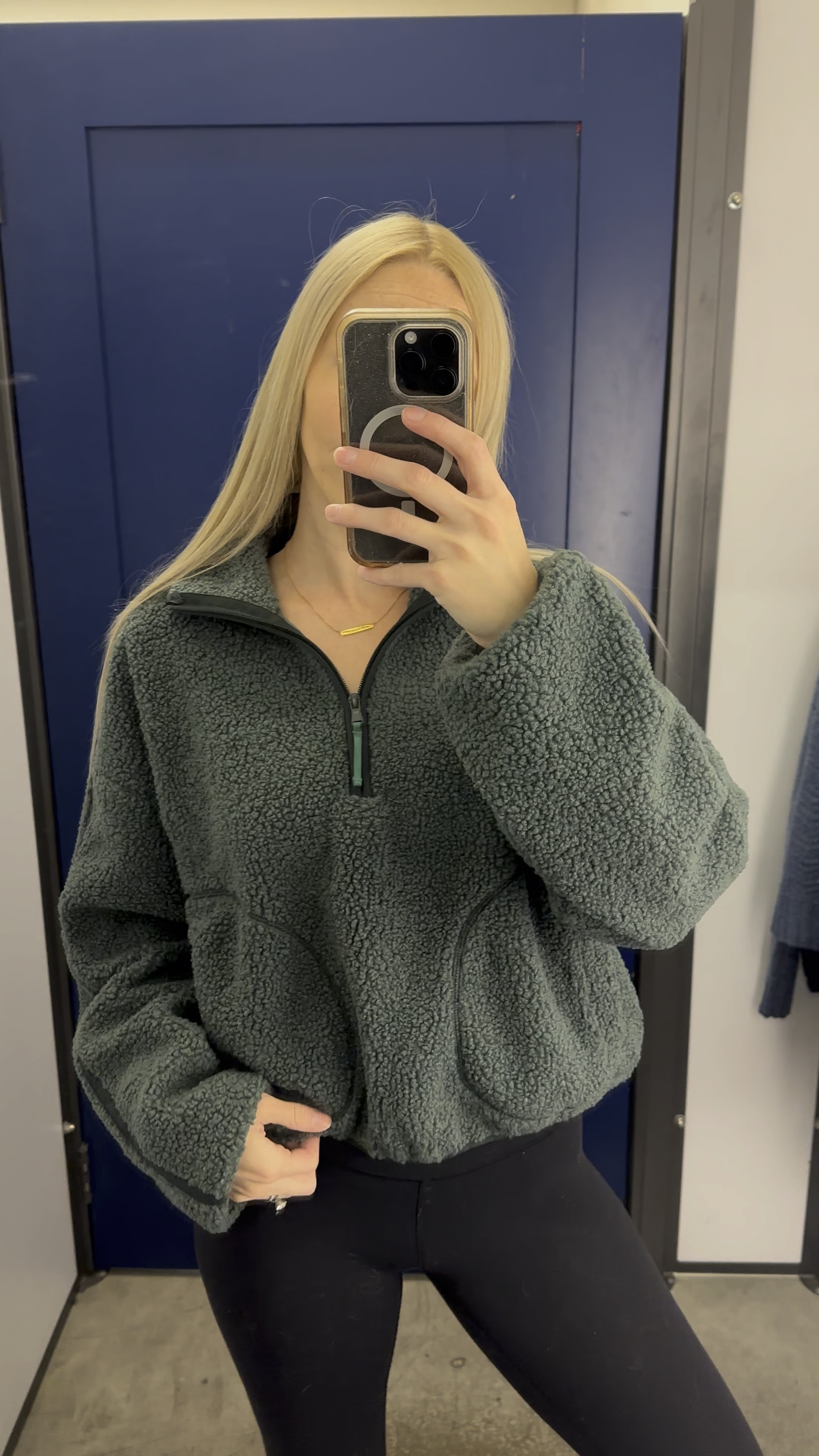 Old Navy Sherpa quarter zip sweatshirt ✨

Sized up to a small so that it would fit a little looser. I prefer my sweatshirts to be a little bigger.

Linking more Old Navy activewear, Sherpa jackets, workout leggings and graphic crewnecks!

#LTKVideo #LTKSaleAlert #LTKActive