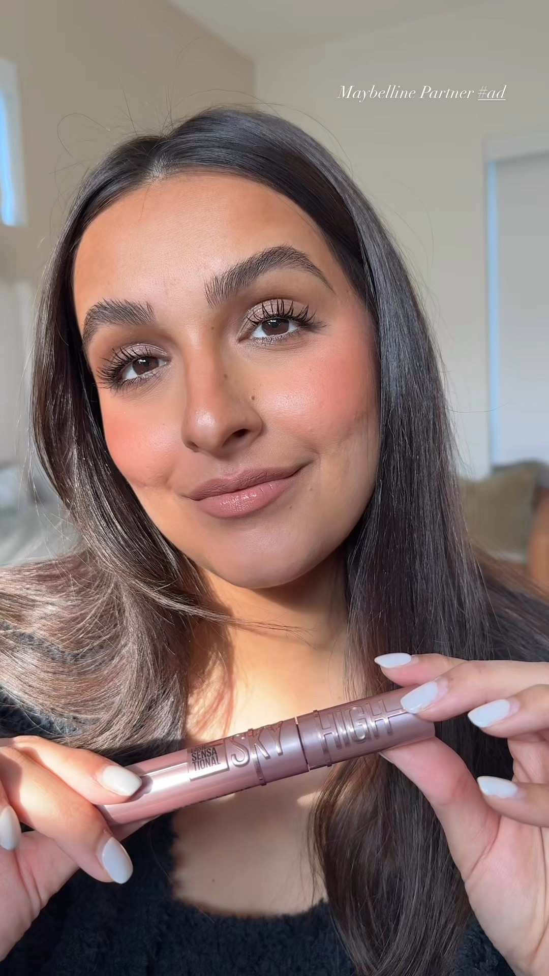 
#MaybellinePartner I am in love with @maybelline’s Lash Sensational Sky High Mascara!! This is shade very black. It volumizes and lengthens every lash so beautifully!! It’s buildable so you can where this natural or add a few coats for a dramatic eye 👁️ #TargetPartner #ad @target #nextwithnita #nwnbeauty #lashtutorials #makeuptutorial #browngirlmakeup 