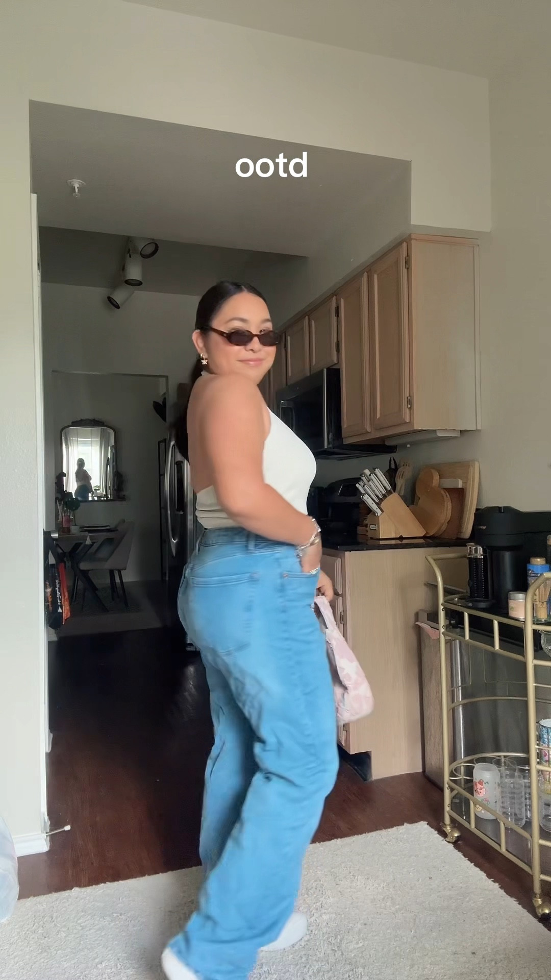 Todays ootd 💛🩷 

Spring fashion, spring outfit, spring ootd, midsize fashionn

#LTKMidsize #LTKFindsUnder50 #LTKStyleTip