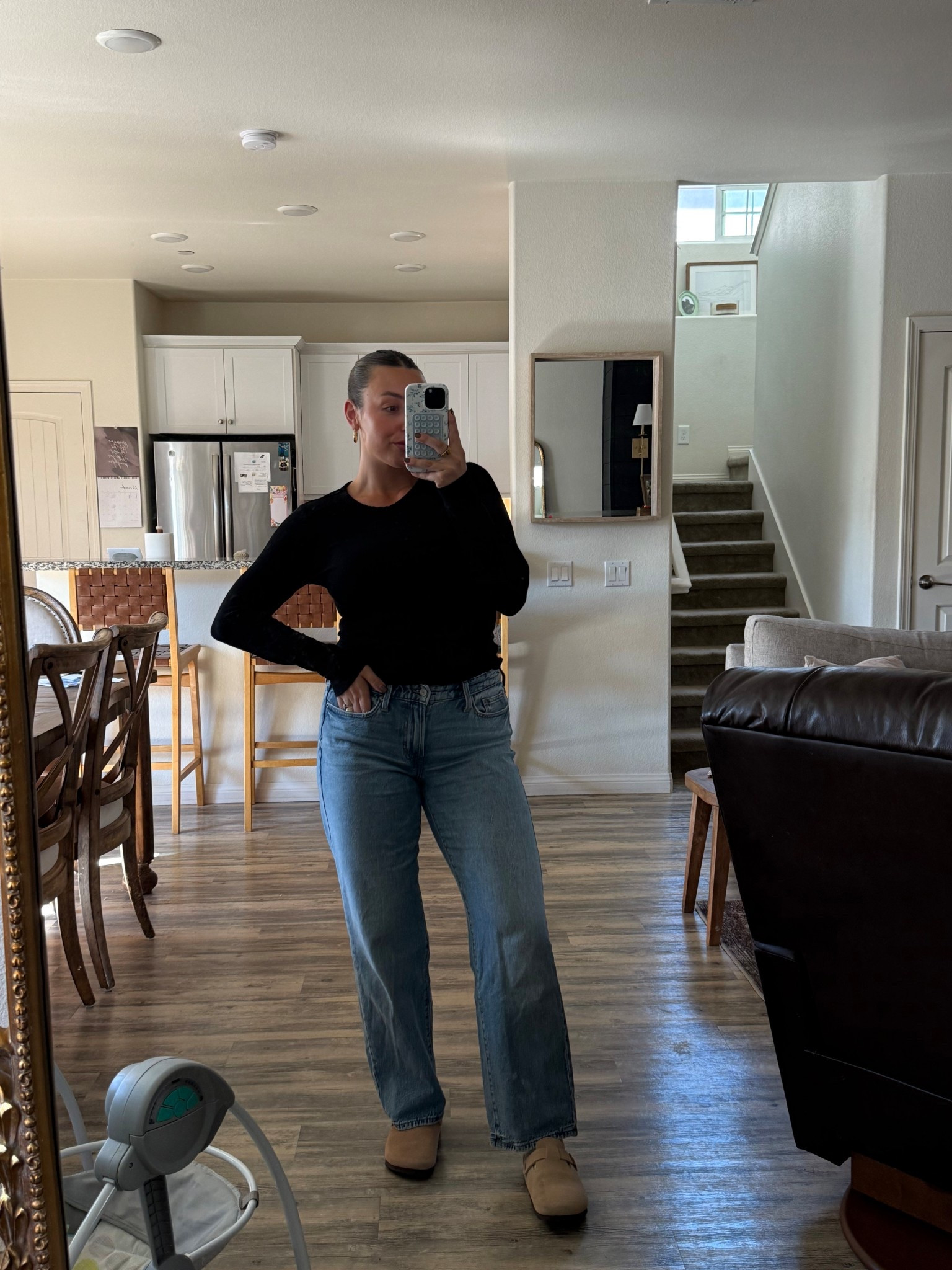 Simple OOTD — got this long sleeve from Costco but linked similar ones i love 🤍