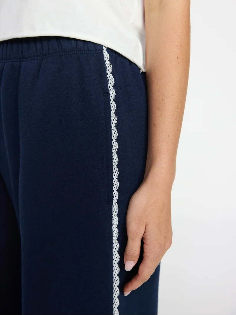 No Boundaries Lace Trim Fleece Pants, 30.5'' Inseam, Women’s XXS-XXL | Walmart (US)