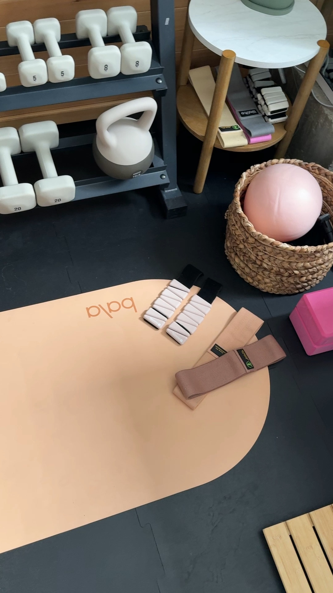 HOME \ up close look at my home gym setup! Everything from Amazon 🙌🏻

Workout
Fitness
Yoga 
Active 
Wellness 

#LTKHome #LTKFitness #LTKWatchNow