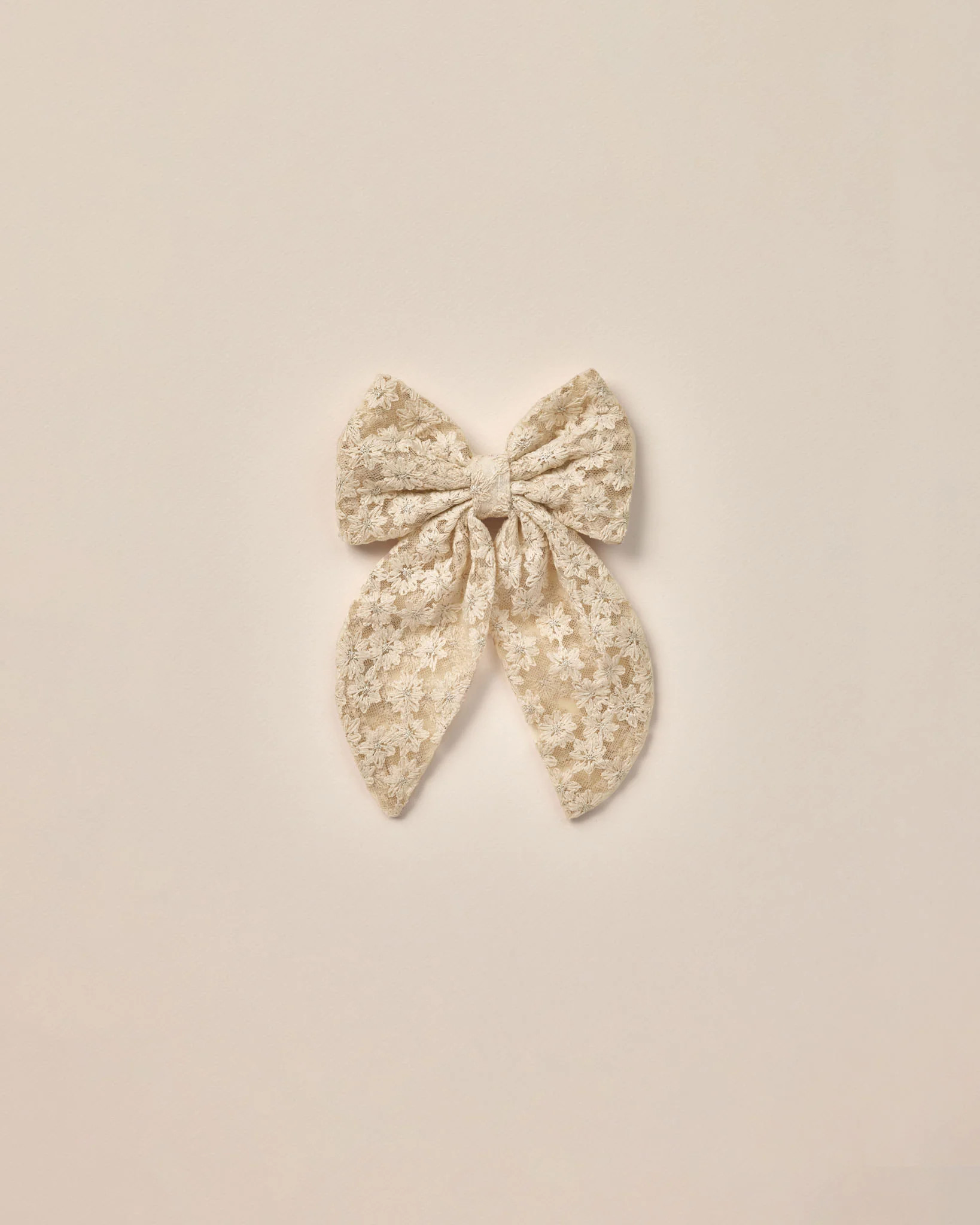 Oversized Bow || Champagne | Rylee + Cru