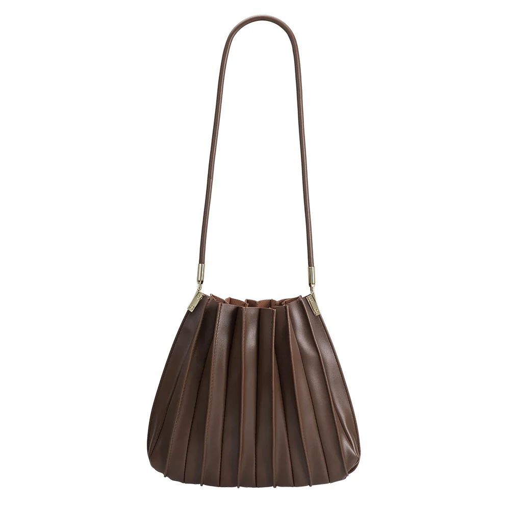 Carrie Chocolate Medium Shoulder Bag | Melie Bianco