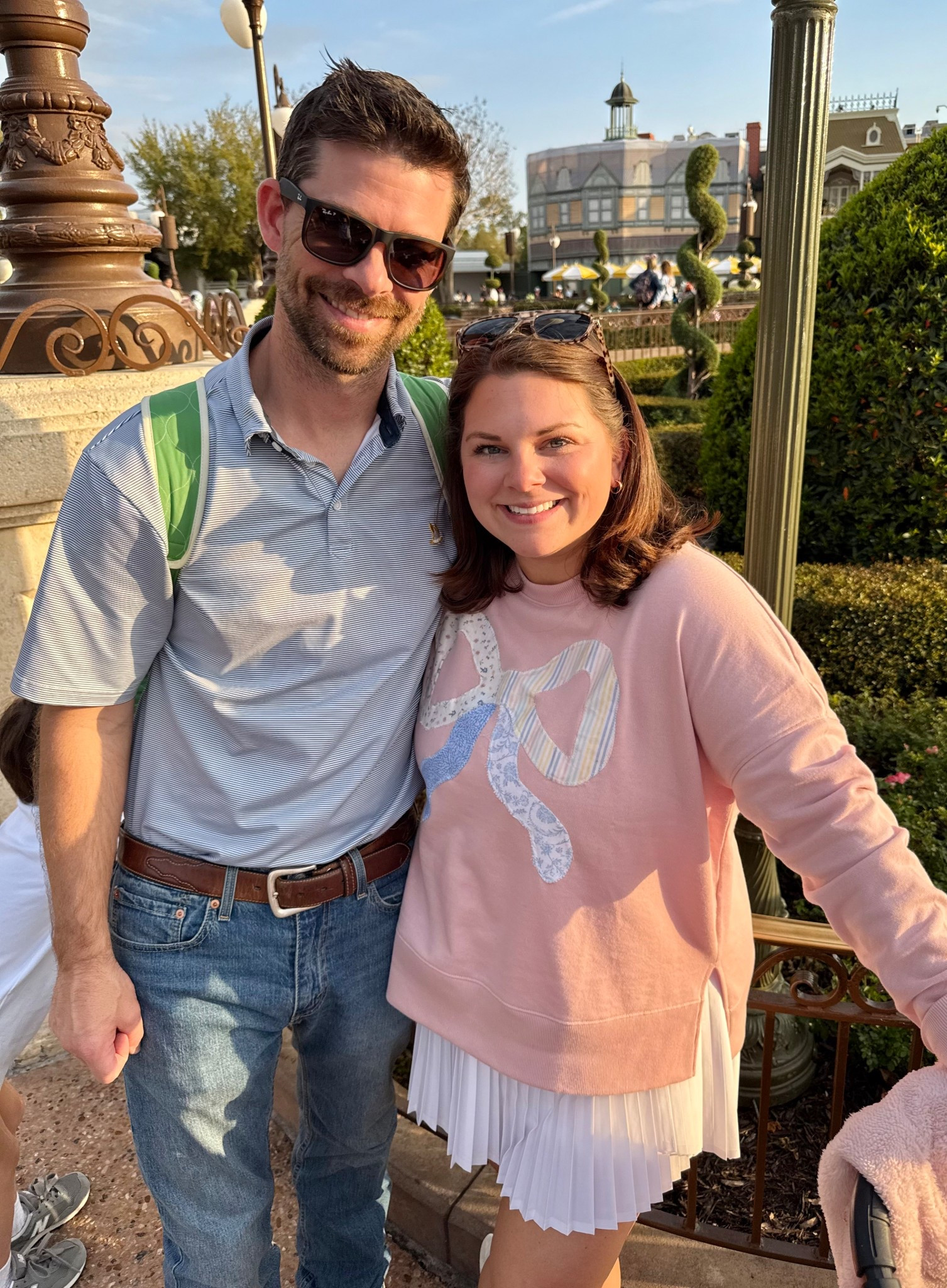 Five stars for this new pleated aerie skort! It’s got the bike shorts with pockets underneath that really came in handy in Disney! Wearing an XL in both. Bow added to my sweatshirt locally 