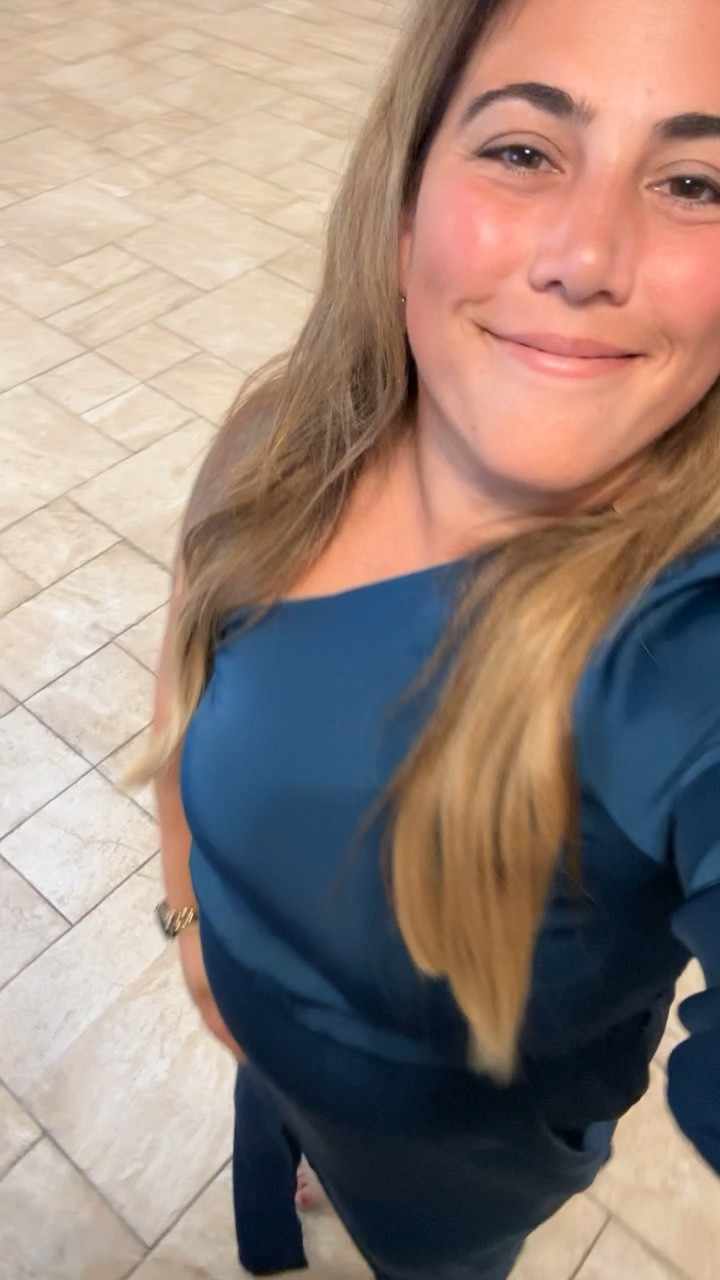 ✨can we get a little commotion for the dress? ✨

This simple but comfortable dress gives an elevated look on a budget.

I’ve worn it to multiple weddings and always get a ton of compliments 🥰

I usually keep accessories simple with this dress: gold earrings and neutral heels.

#LTKWedding #LTKFindsUnder50 #LTKMidsize
