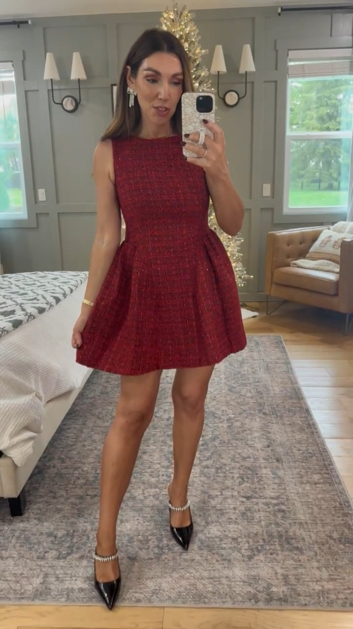 I’m absolutely in love with this dress from Amazon! The fit is incredible! 
Amazon finds! 

#LTKWedding #LTKHoliday #LTKFindsUnder50