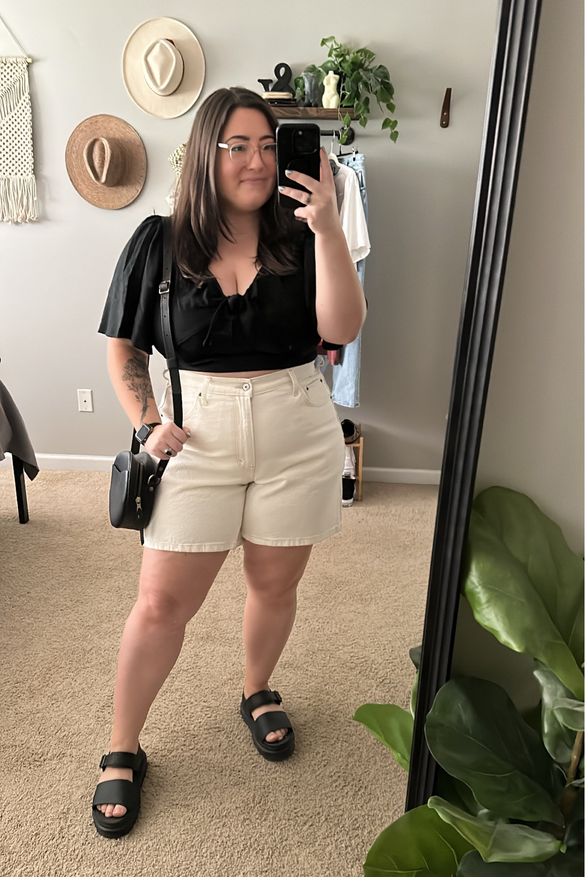Abercrombie 7” dad shorts - my favorite style of AF shorts. Sized up to a 33 
Target linen crop - soooo cute and comfy, wearing xl but also got the white in xxl for a longer fit with jeans

#LTKcurves #LTKsalealert #LTKSeasonal