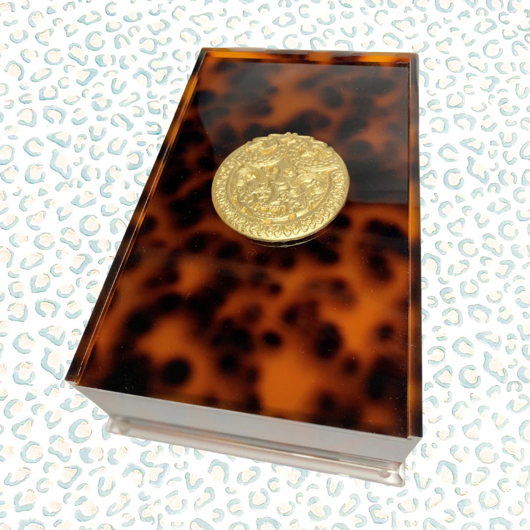 Double Dragon Guest Towel Box | Southern Tribute