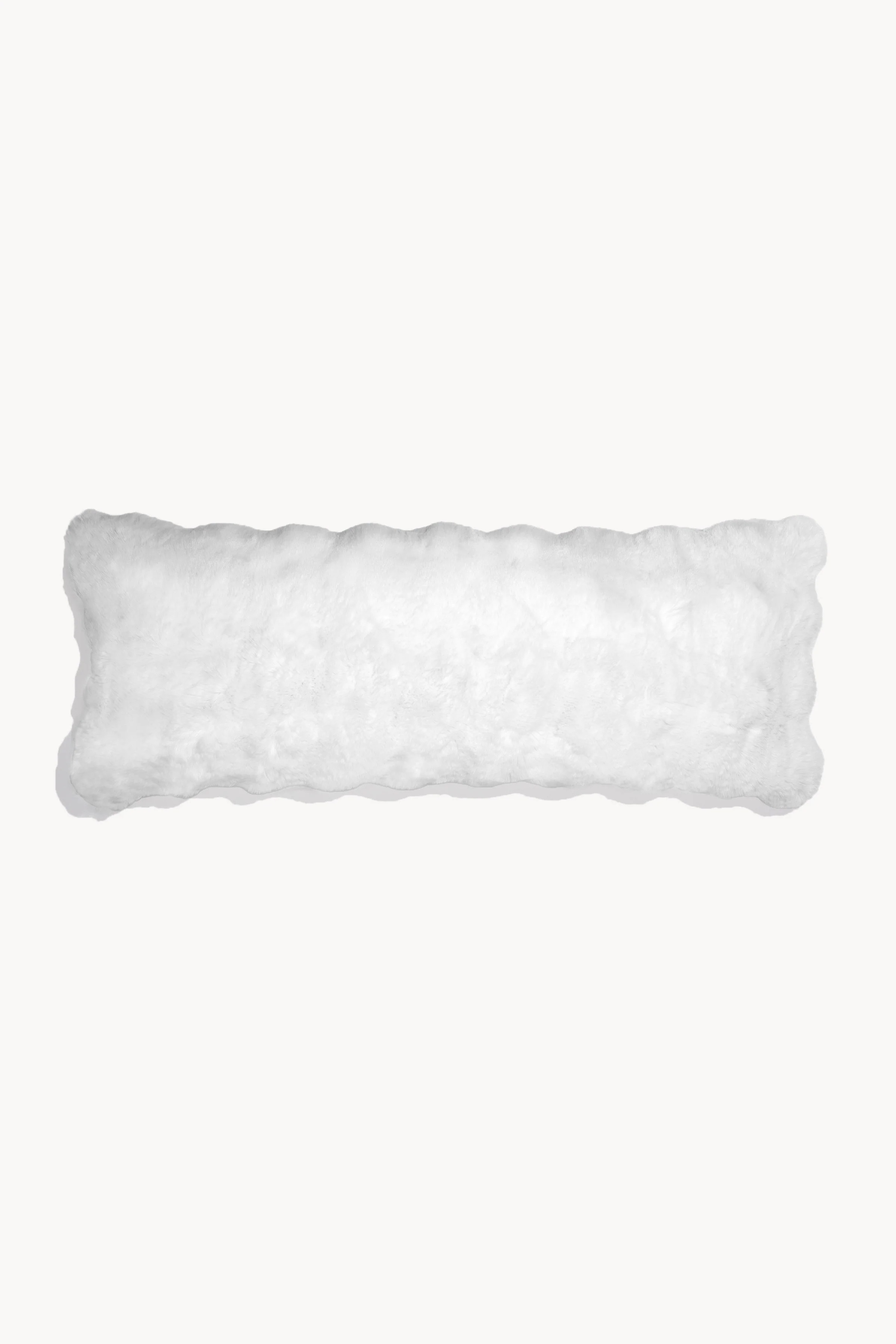 Snow White - Lumbar | Lola Blankets