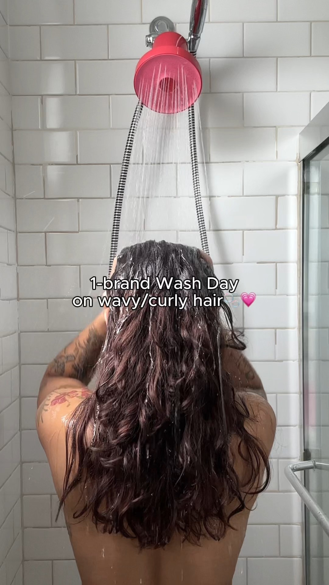 Been wanting to try @umbertogiannini products for YEARS now lol I wish this brand was more accessible in the U.S cus it’s truly SO GOOD and hella affordable🙂‍↕️👏🏽

I know it looks like the foam is thick and heavy but as you work it through your curls, it just “melts” and feels very lightweight (imo). And the jelly😮‍💨😮‍💨😮‍💨 now I know why it’s in so many curly girl’s list of favorites. My curls absolutely drank it up ✨ 

#LTKBeauty