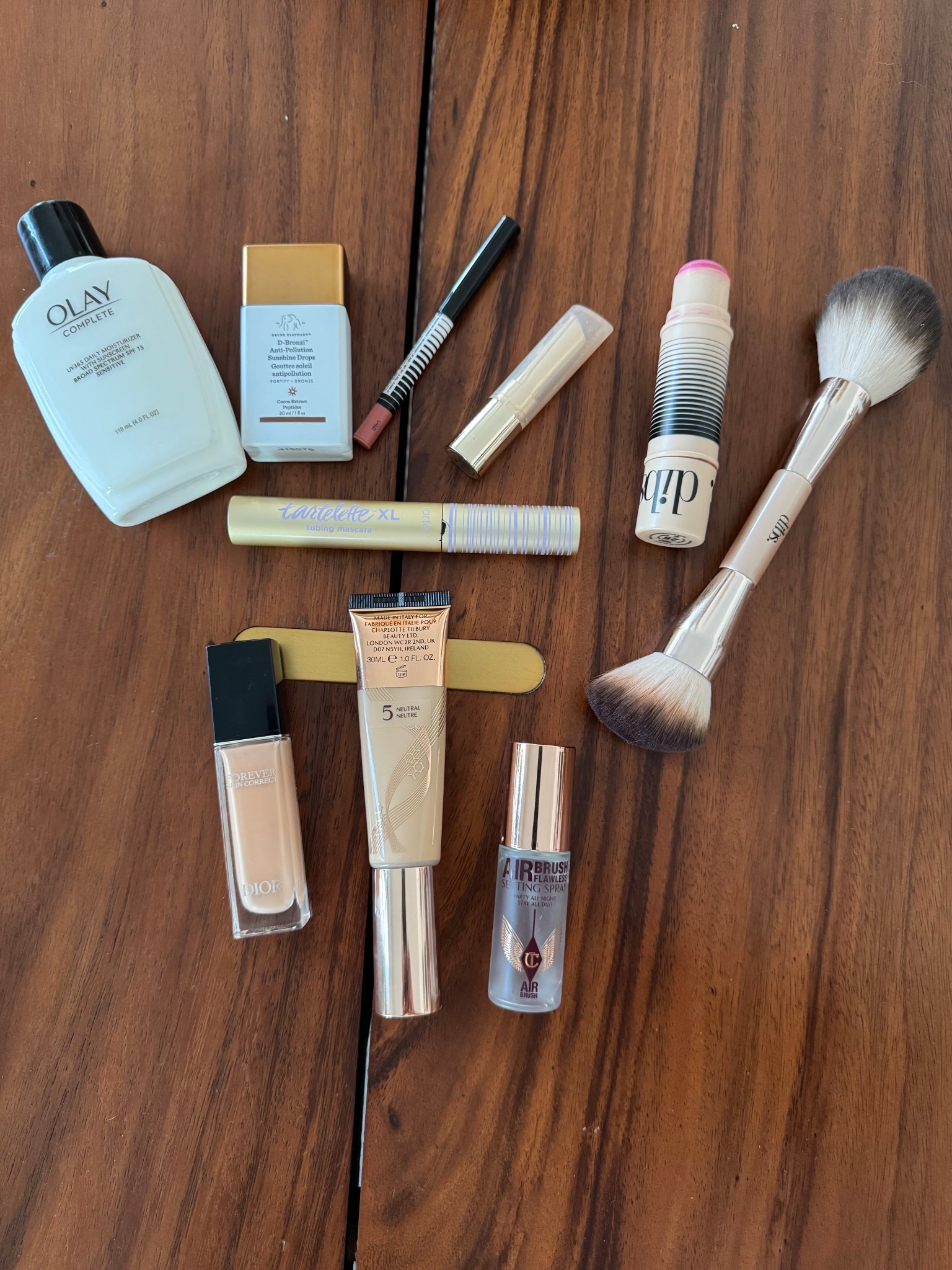 Dibs stick: 2.5
Dibs lipstick: Jam Sesh
Dibs lipliner: 2
Christian Dior concealer: 2CR
Charlotte Tilbury foundation: 5 Neutral

#LTKOver40 #LTKBeauty