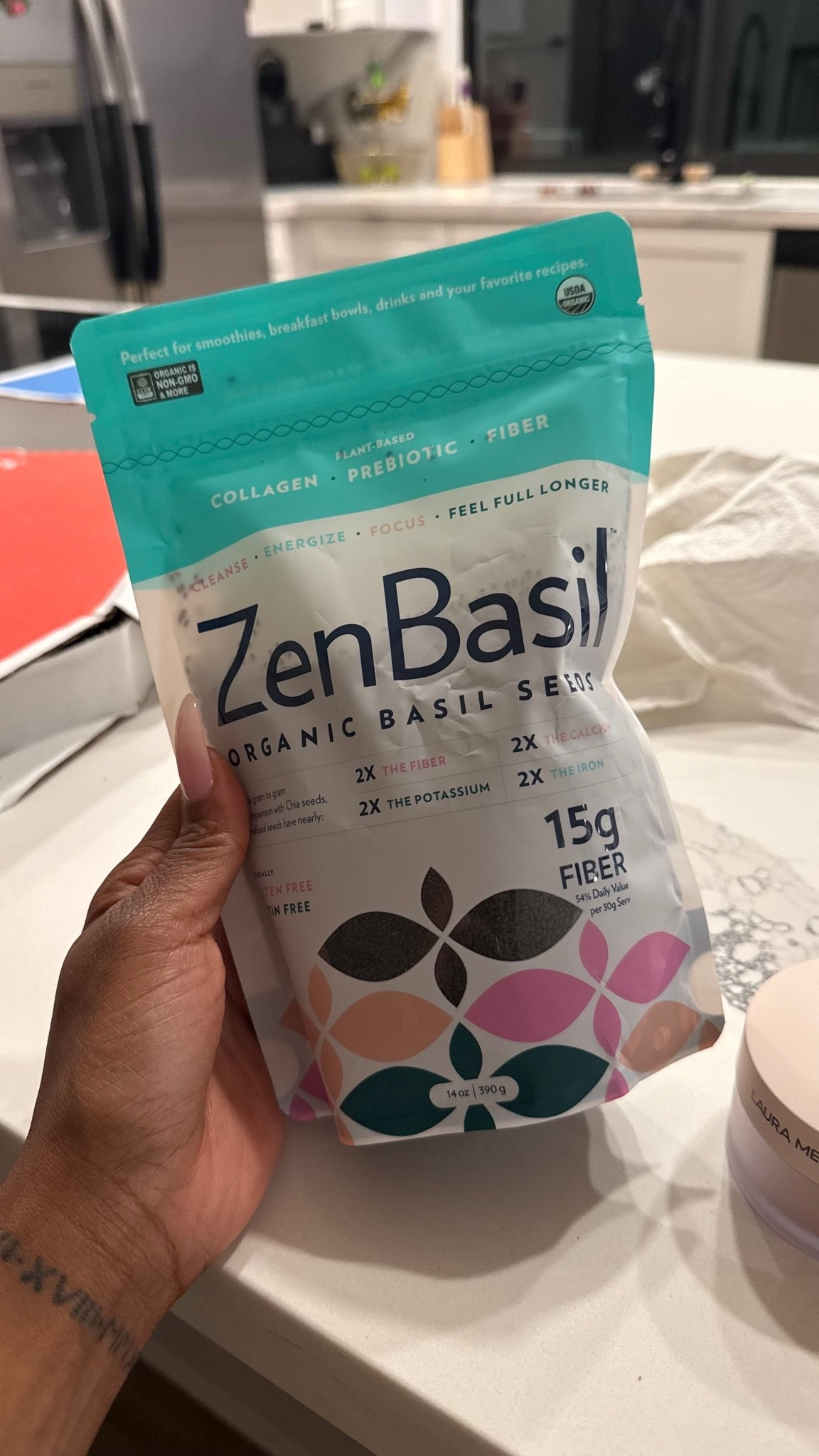 This little seed has become a must-have in my routine 🌱✨Packed with fiber, collagen & prebiotics to keep you feeling full and energized all day.

Un must-have en mi rutina 🌱 🤍

#LTKfitnessgoals #LTKmorningroutine #LTKHome