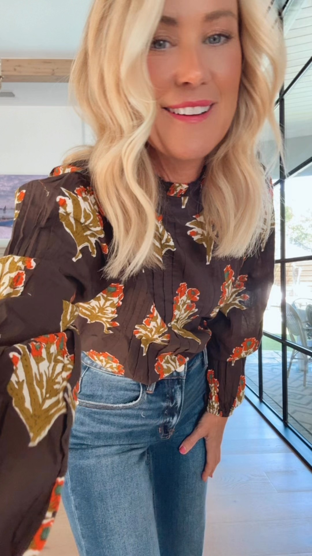 Love these under $100 jeans! So soft & incredibly flattering. I’m in a 26

#LTKOver40 #LTKStyleTip