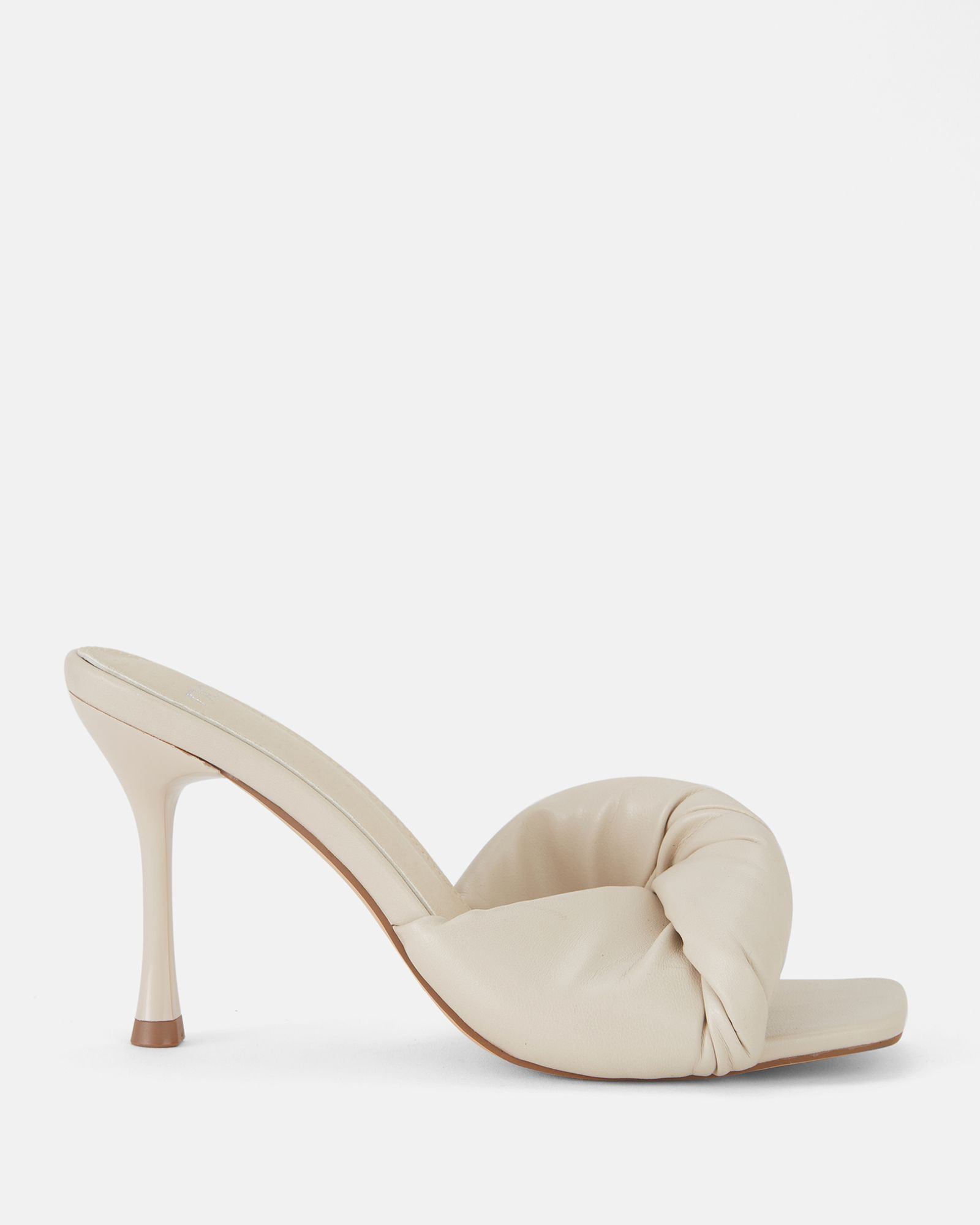 YOYO CREAM Mules | Novo Shoes