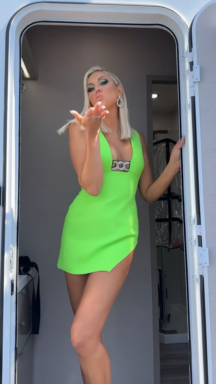 RHOC Season 17 Reunion Fit 💚 neon green mini dress, sparkly heels & silver statement earrings!

#LTKparties #LTKstyletip #LTKshoecrush