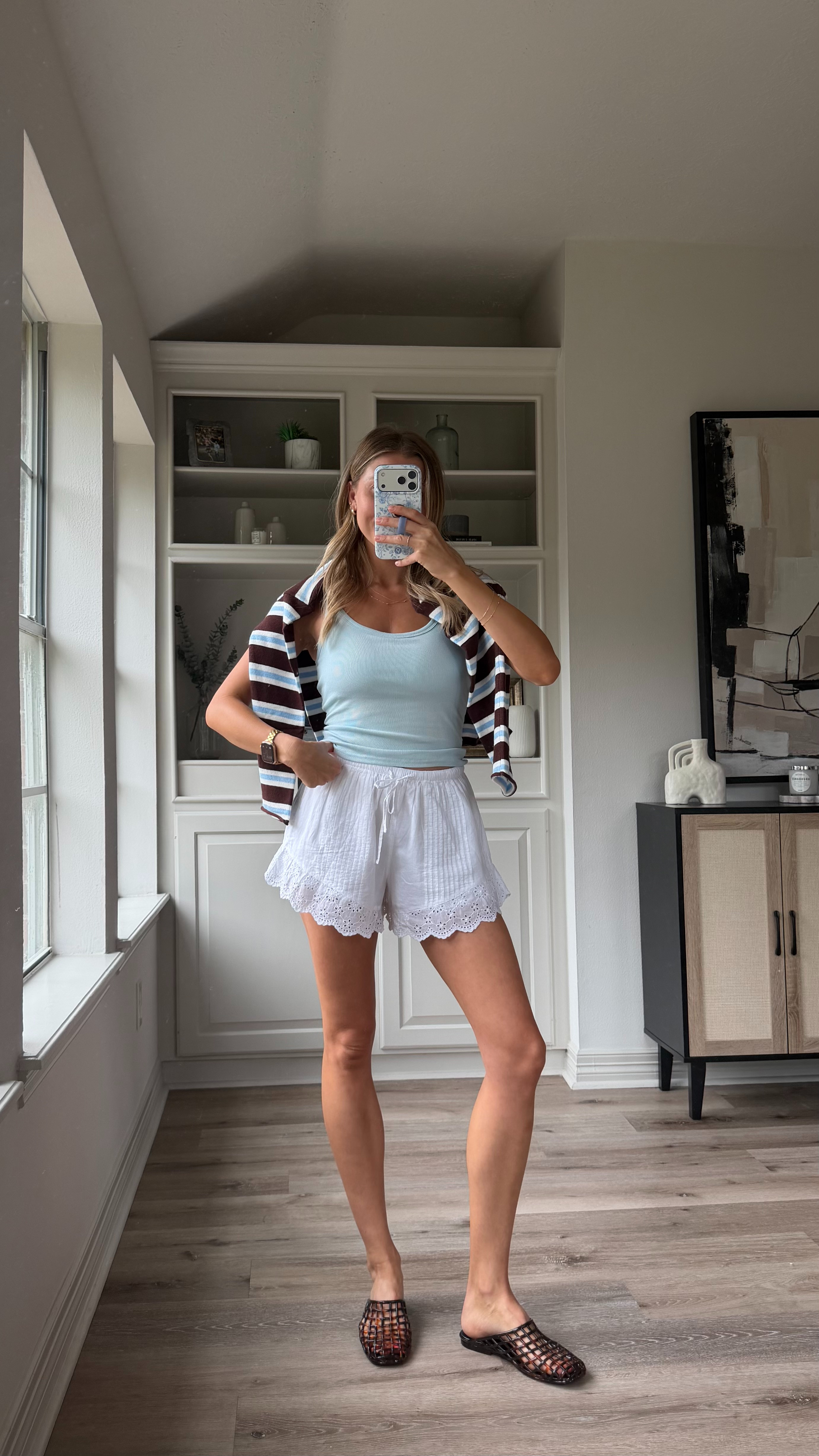 Cute, but put together mom outfit | Smalls in everything!  

 #LTKootd