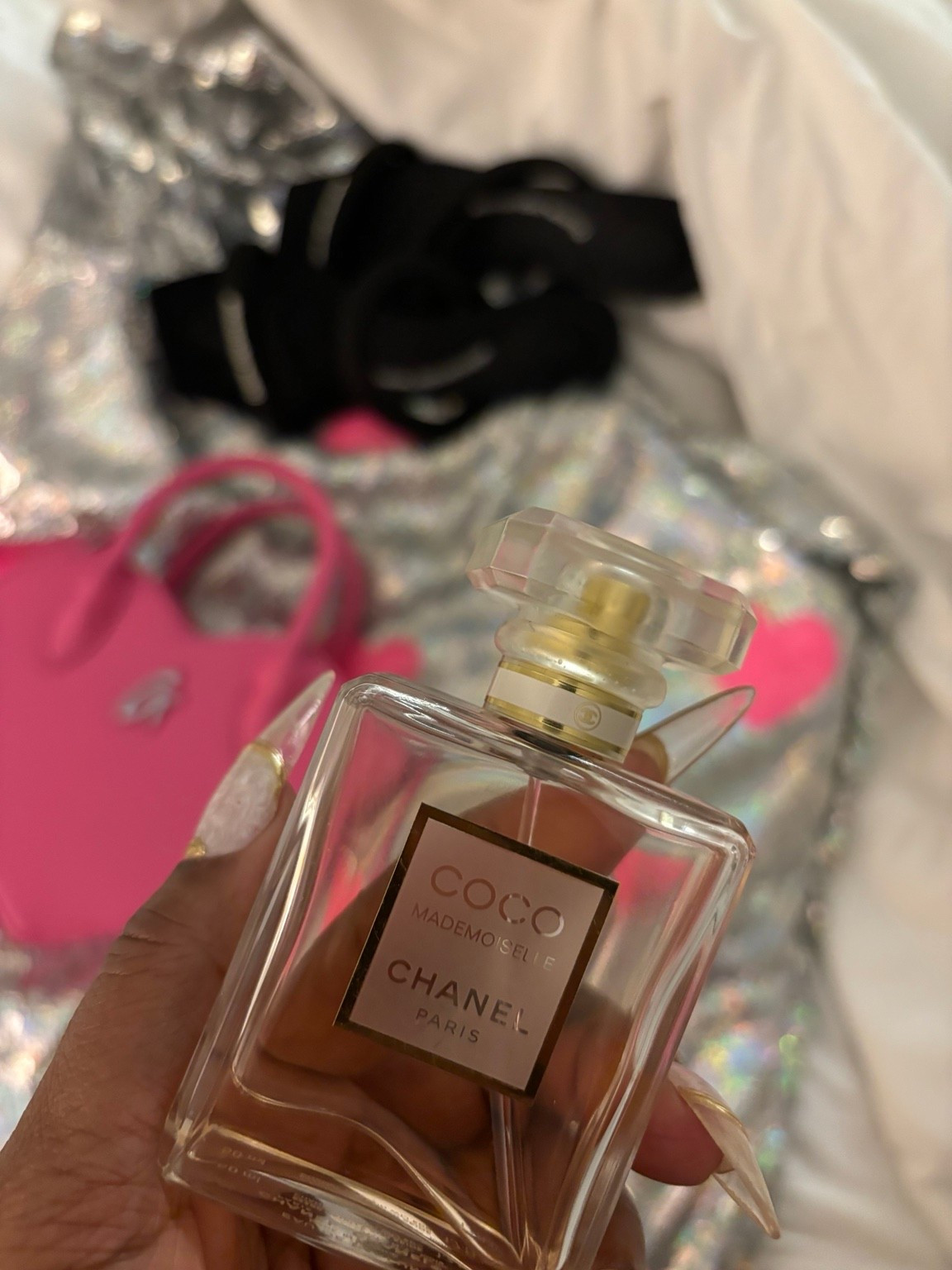 This is one of my Rich Auntie favorites.

Chanel Coco Mademoiselle Eau de Parfum is one of those signature scents that just does it every time. It is soft, feminine, and has that clean, fresh scent that makes you feel instantly put together.

I love fragrances that feel like everyday luxury, and this is exactly that. It is long lasting, timeless, and perfect for date nights, everyday wear, or whenever you want to feel elevated.

This is one of those perfumes that people remember you by.

Linked on my LTK


#LTKgrwm #LTKBeauty